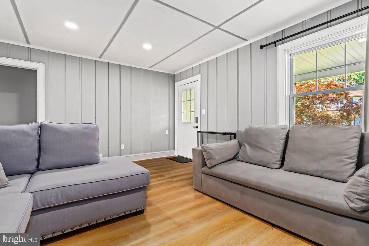 BEVERLEY BEACH - Residential