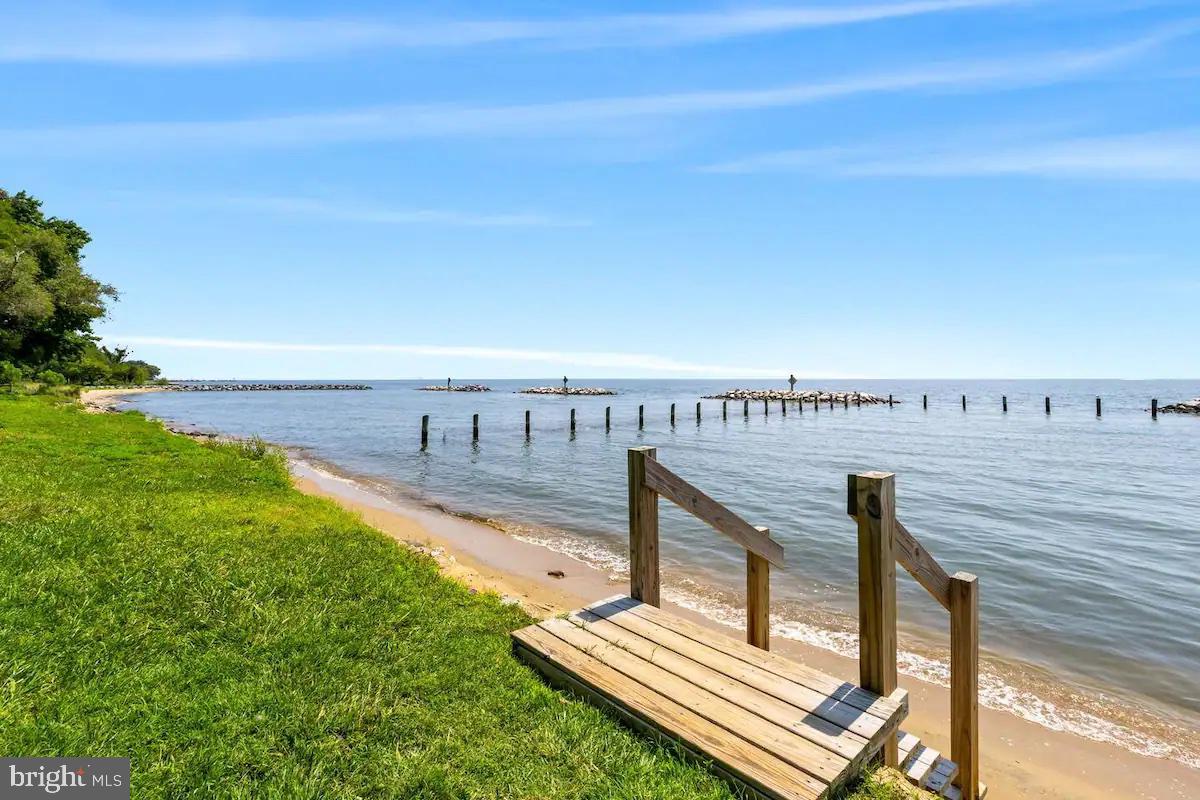 BEVERLEY BEACH - Residential
