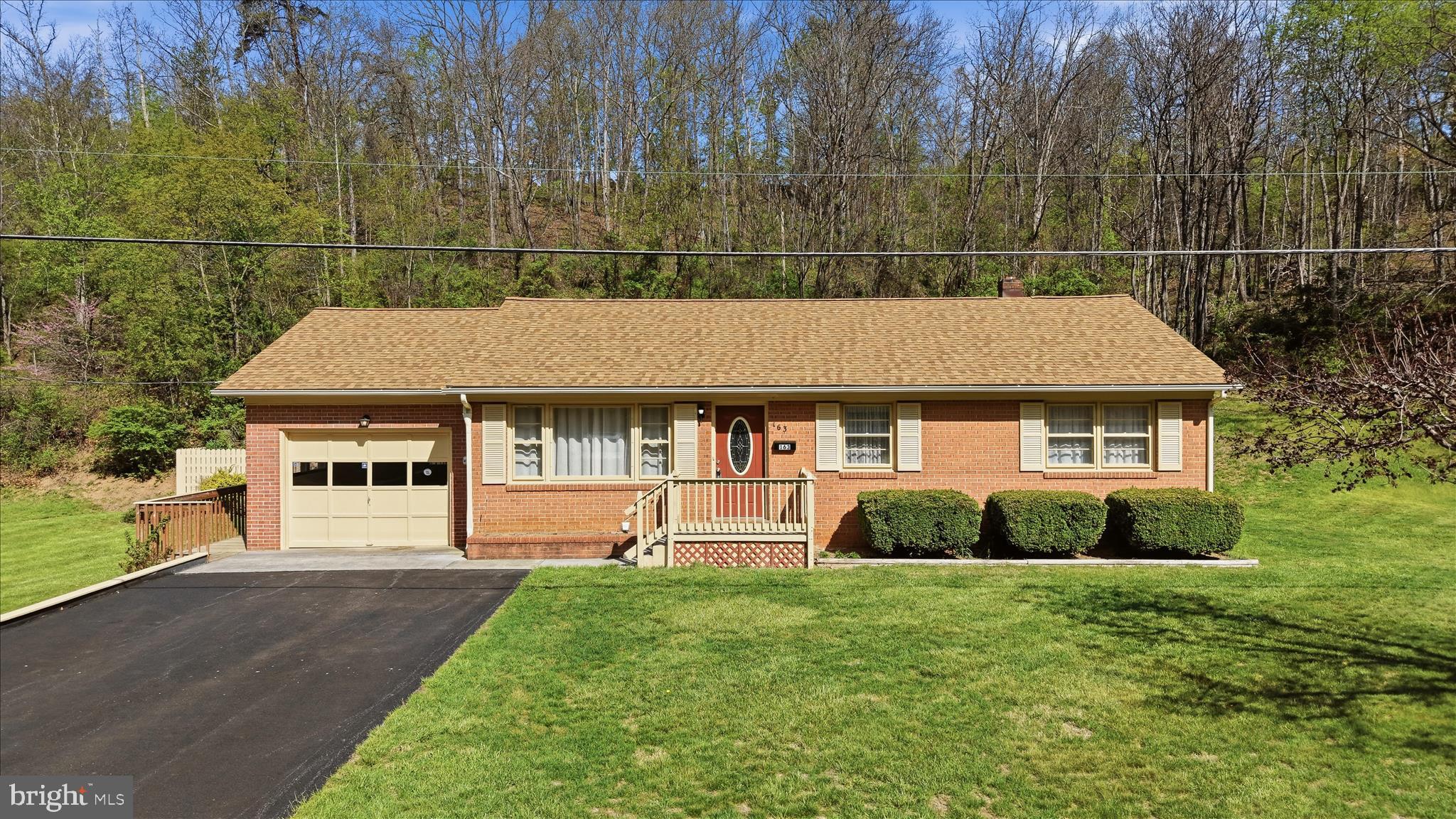 163 DICKS HOLLOW ROAD