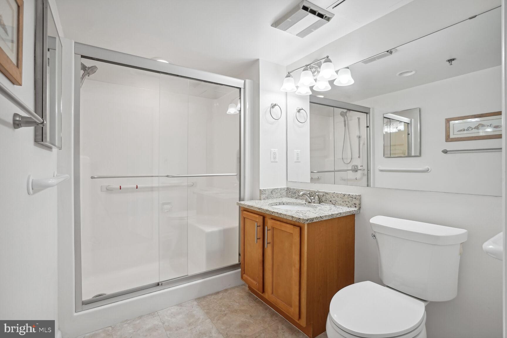 THE JEFFERSON - SUNRISE SENIOR LIVING - Residential