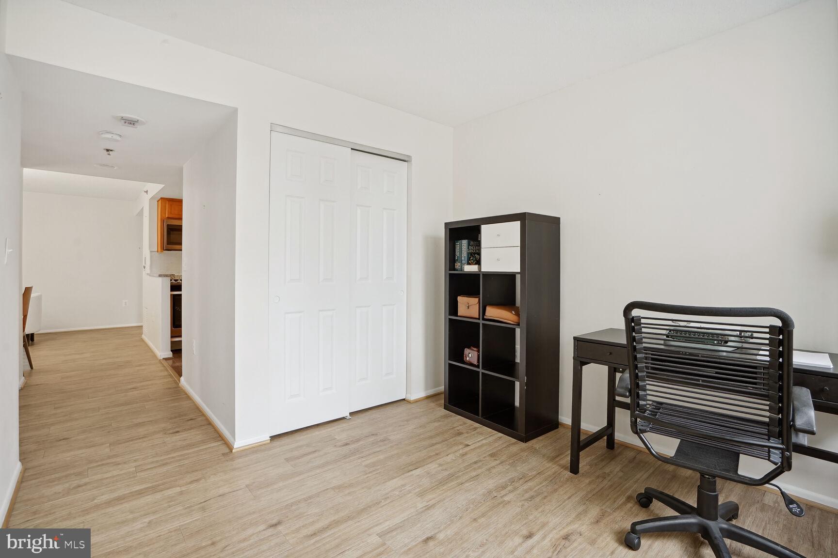 THE JEFFERSON - SUNRISE SENIOR LIVING - Residential