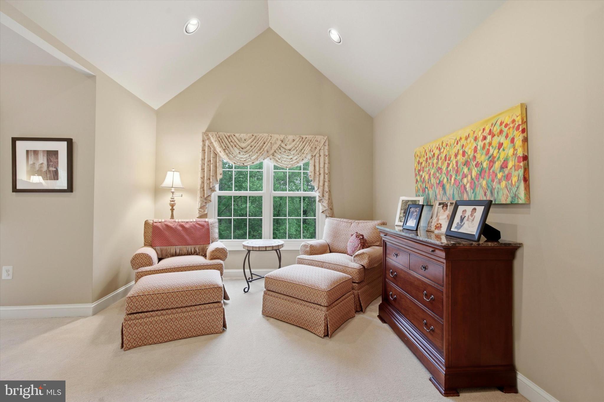 FAIRWAYS - Residential