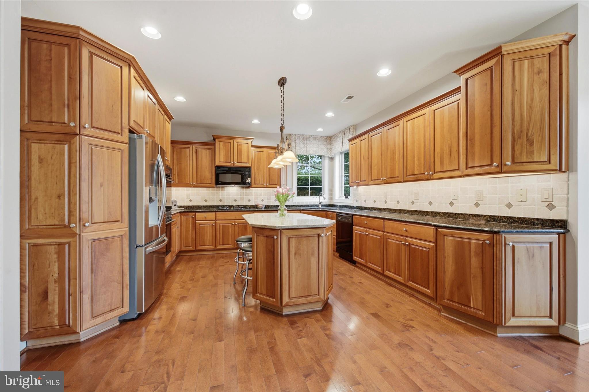 FAIRWAYS - Residential