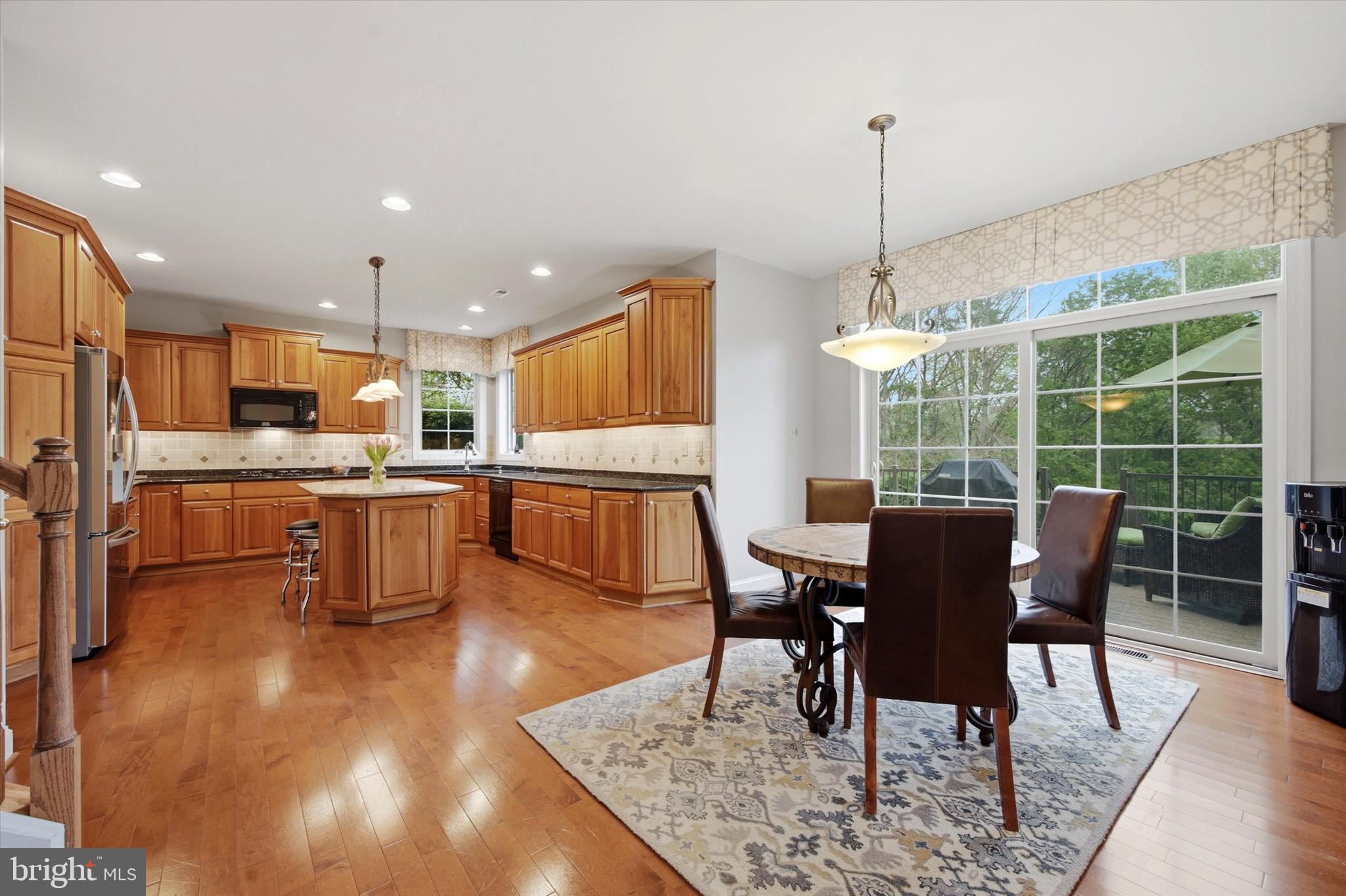 FAIRWAYS - Residential