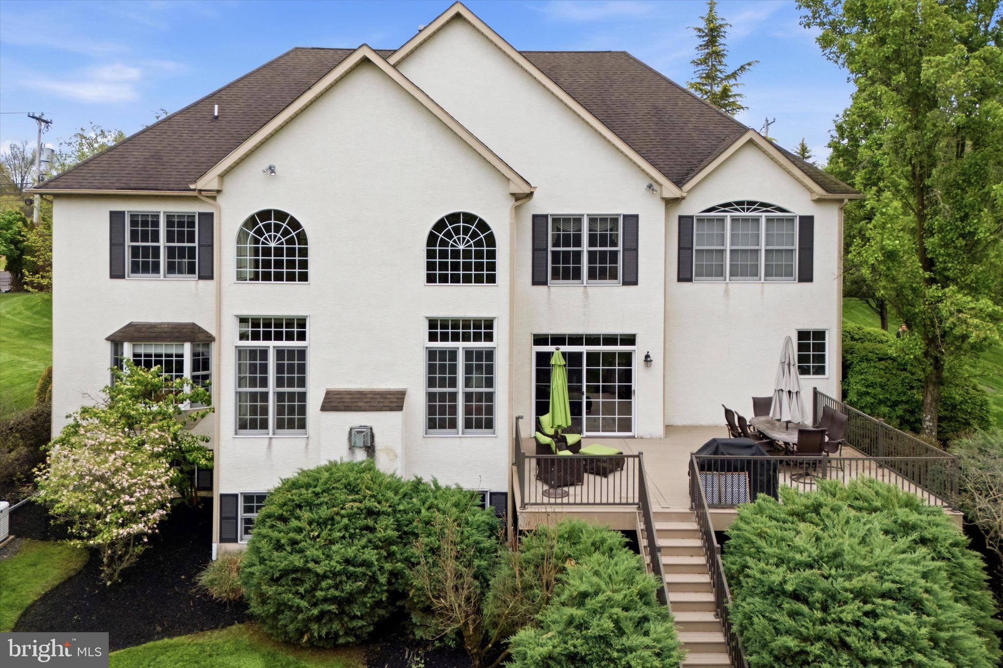FAIRWAYS - Residential
