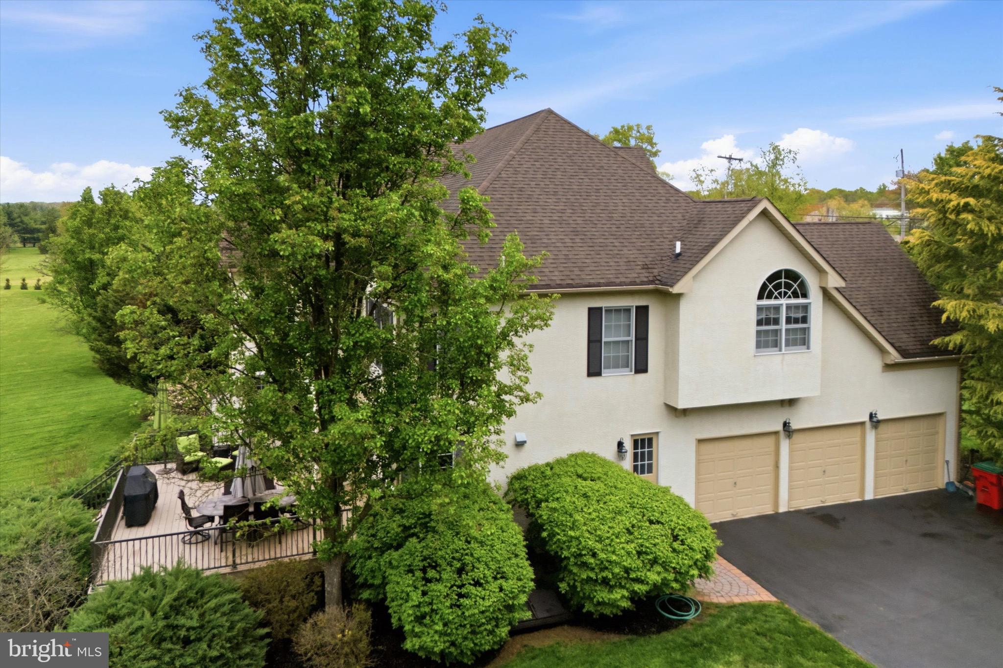 FAIRWAYS - Residential