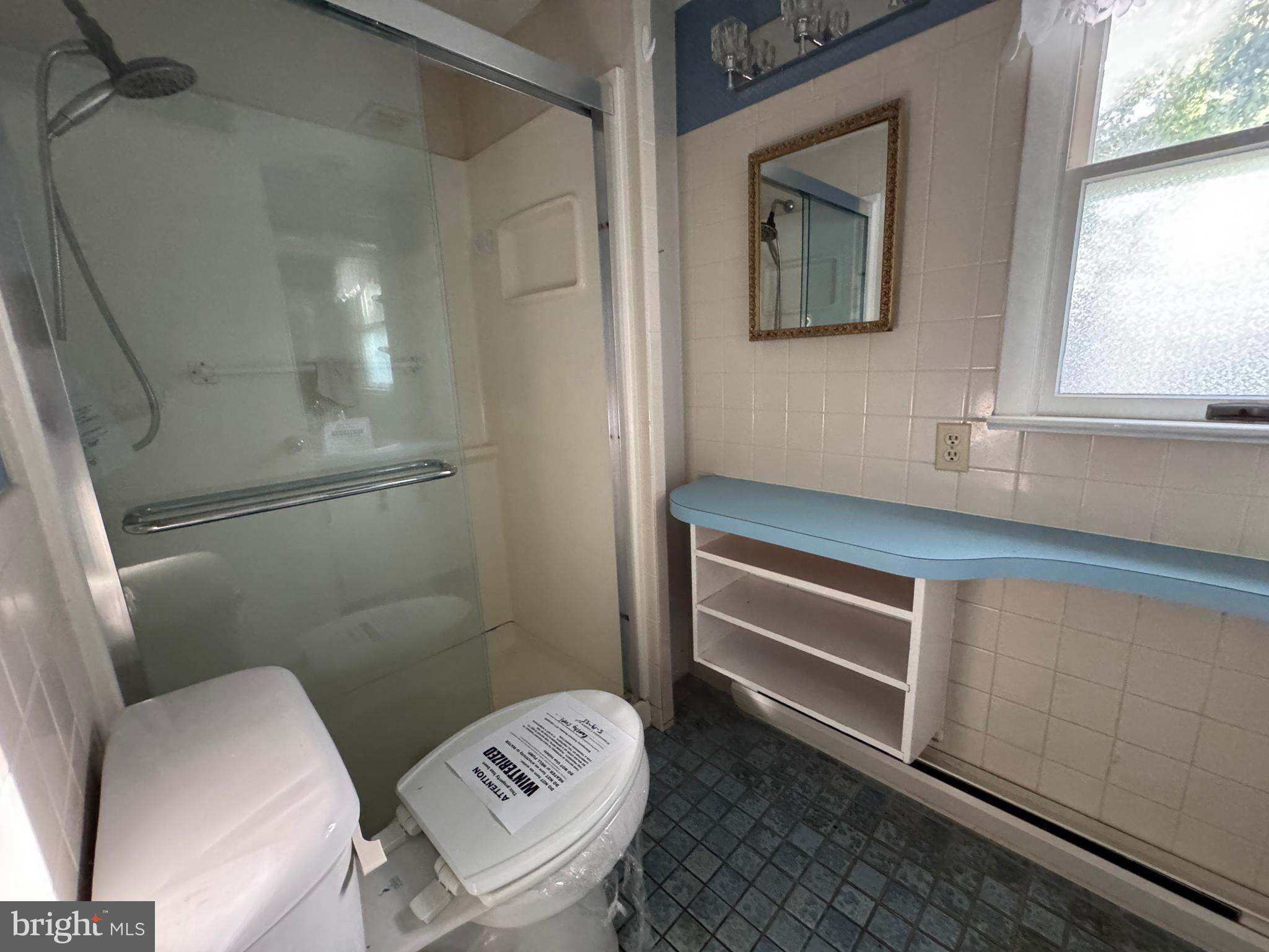 TOMAHAWK - Residential