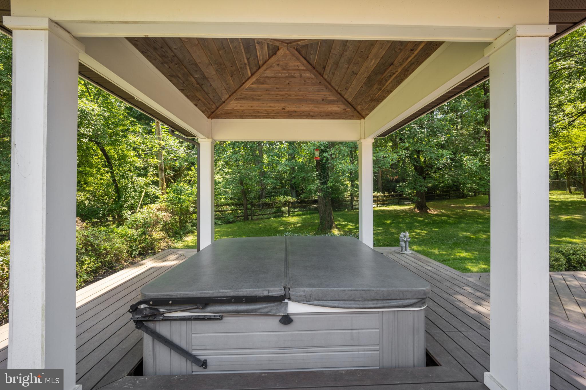 VALLEY HILL ESTATE - Residential