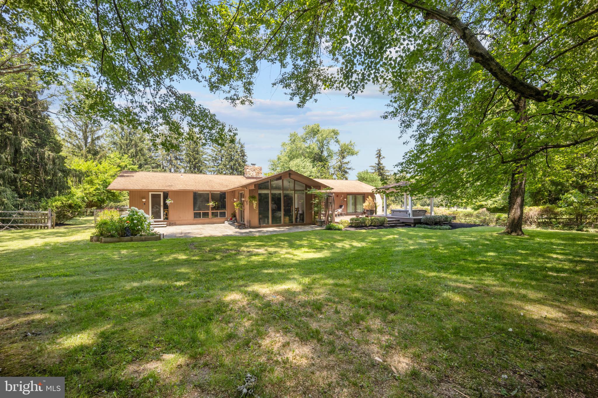 VALLEY HILL ESTATE - Residential