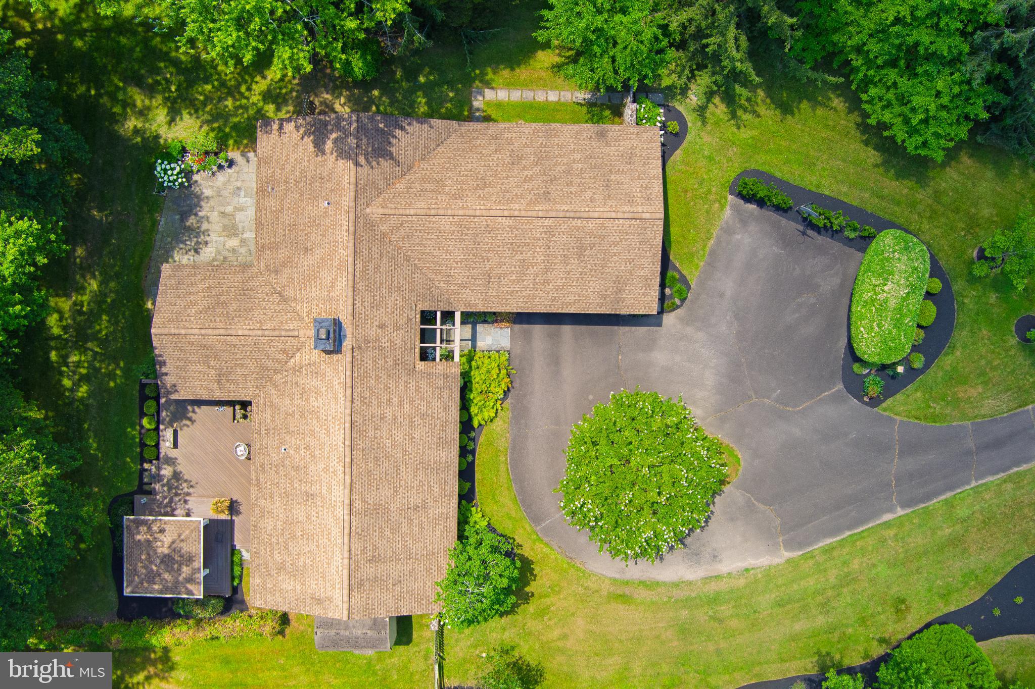 VALLEY HILL ESTATE - Residential