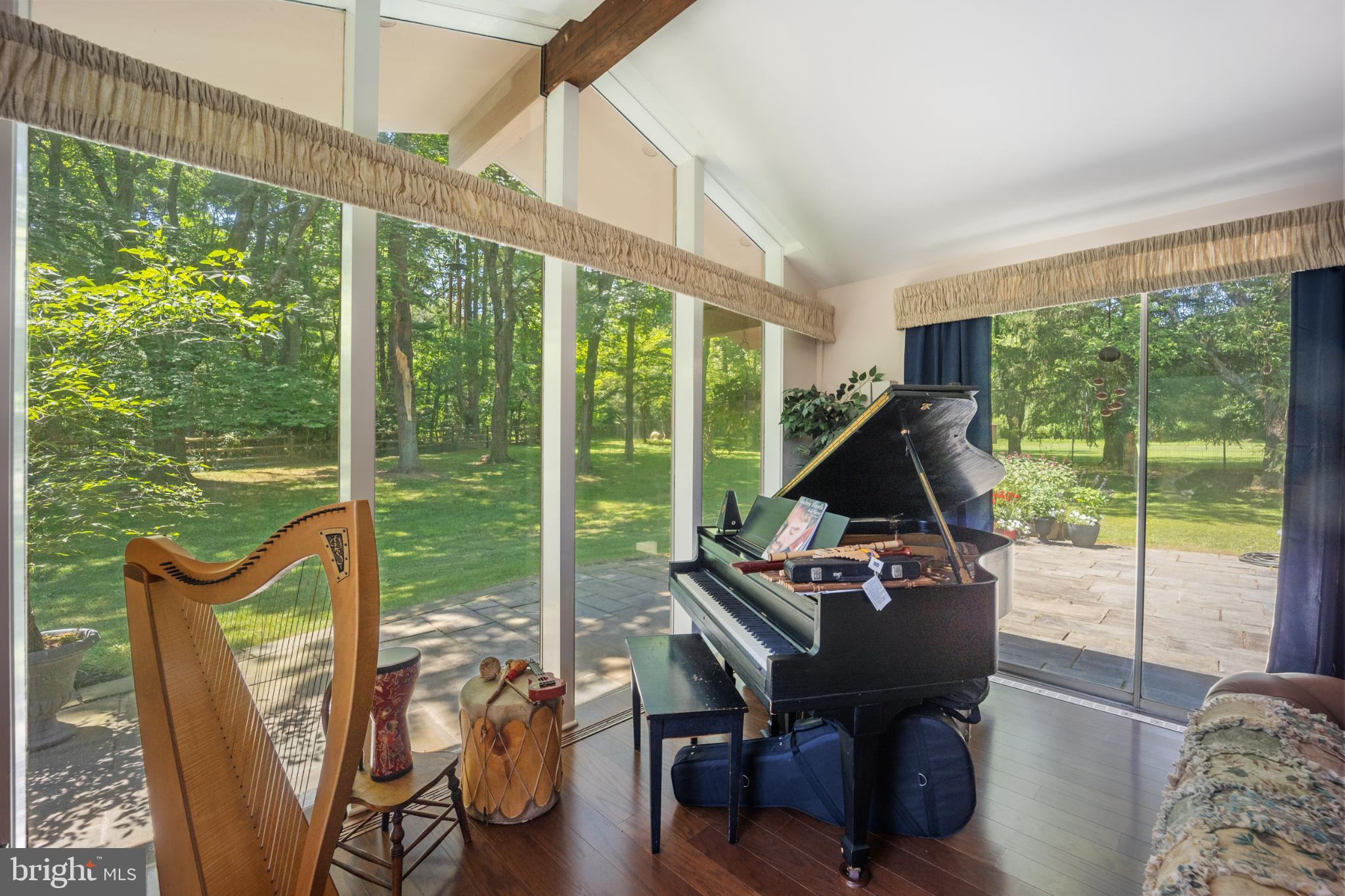 VALLEY HILL ESTATE - Residential