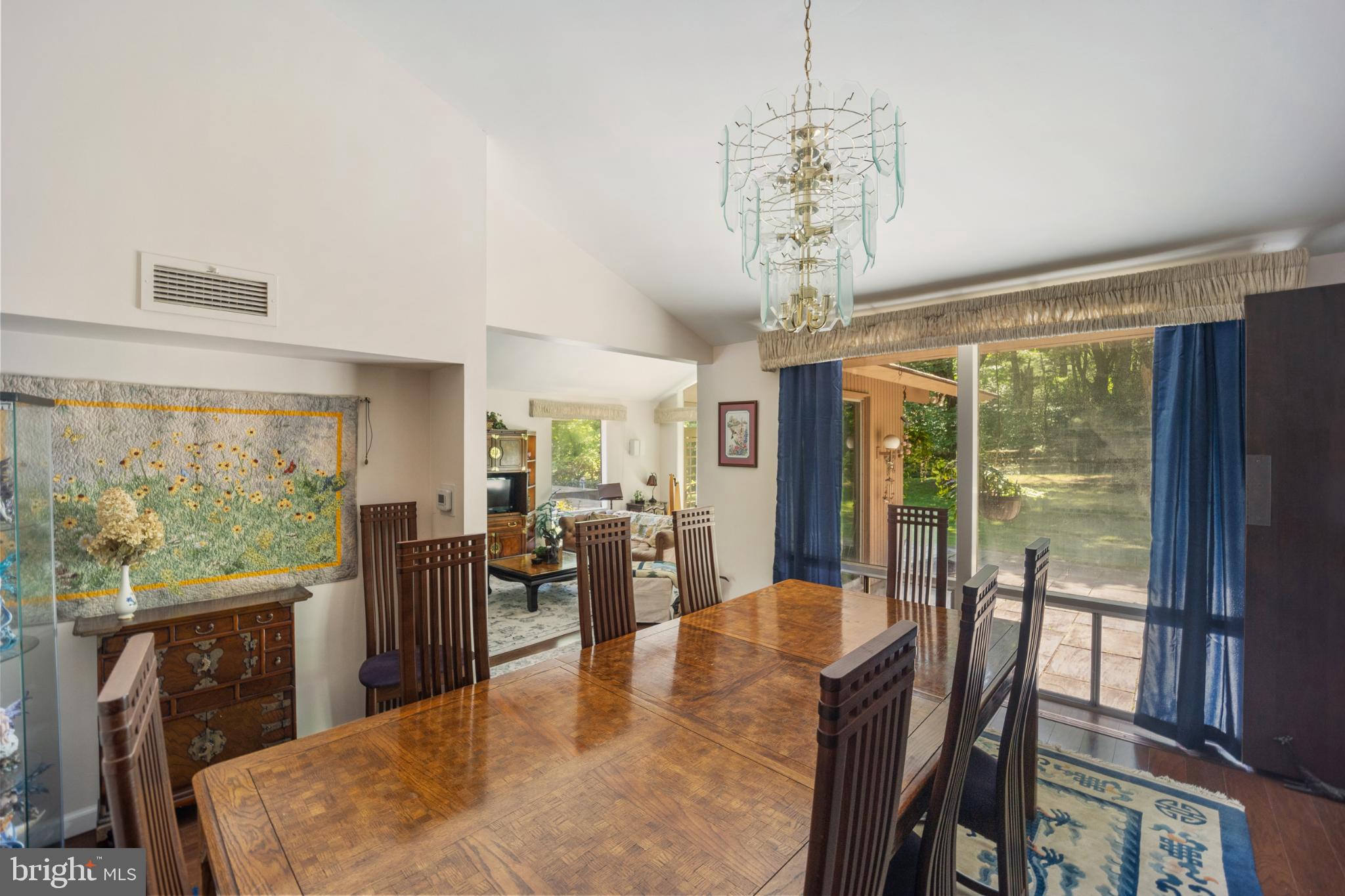 VALLEY HILL ESTATE - Residential