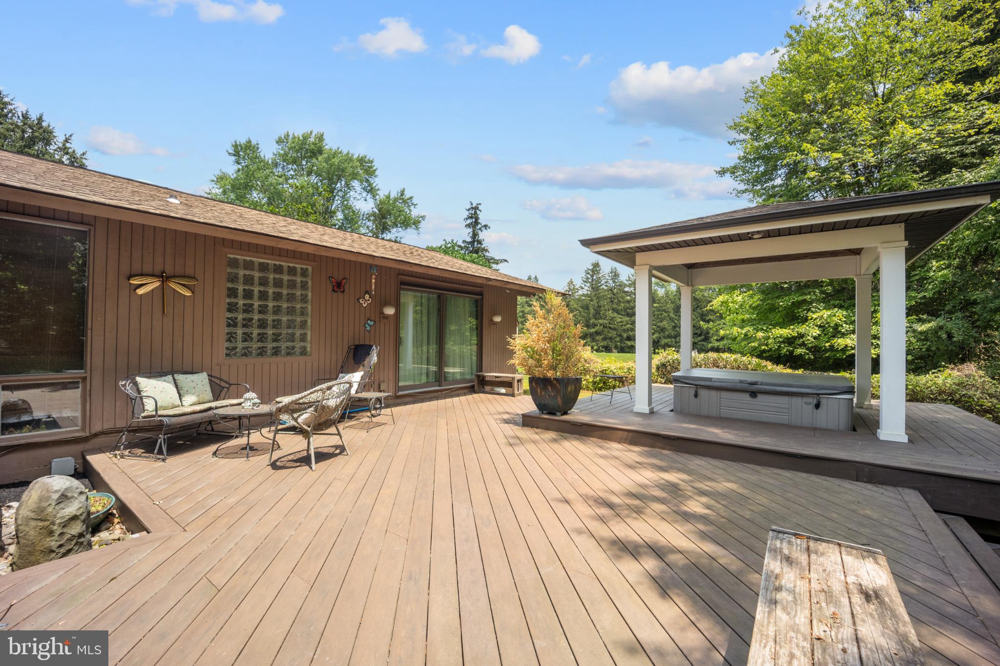 VALLEY HILL ESTATE - Residential