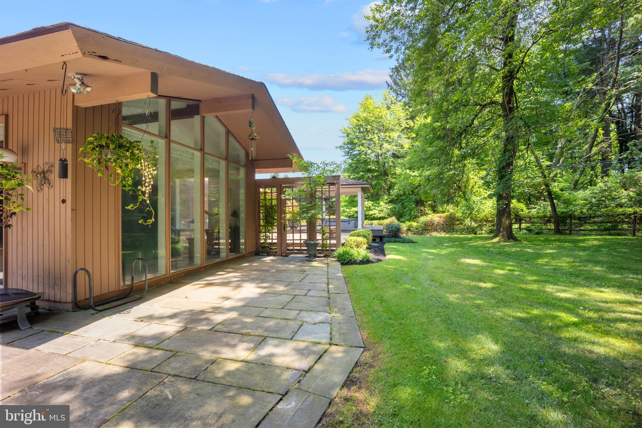 VALLEY HILL ESTATE - Residential