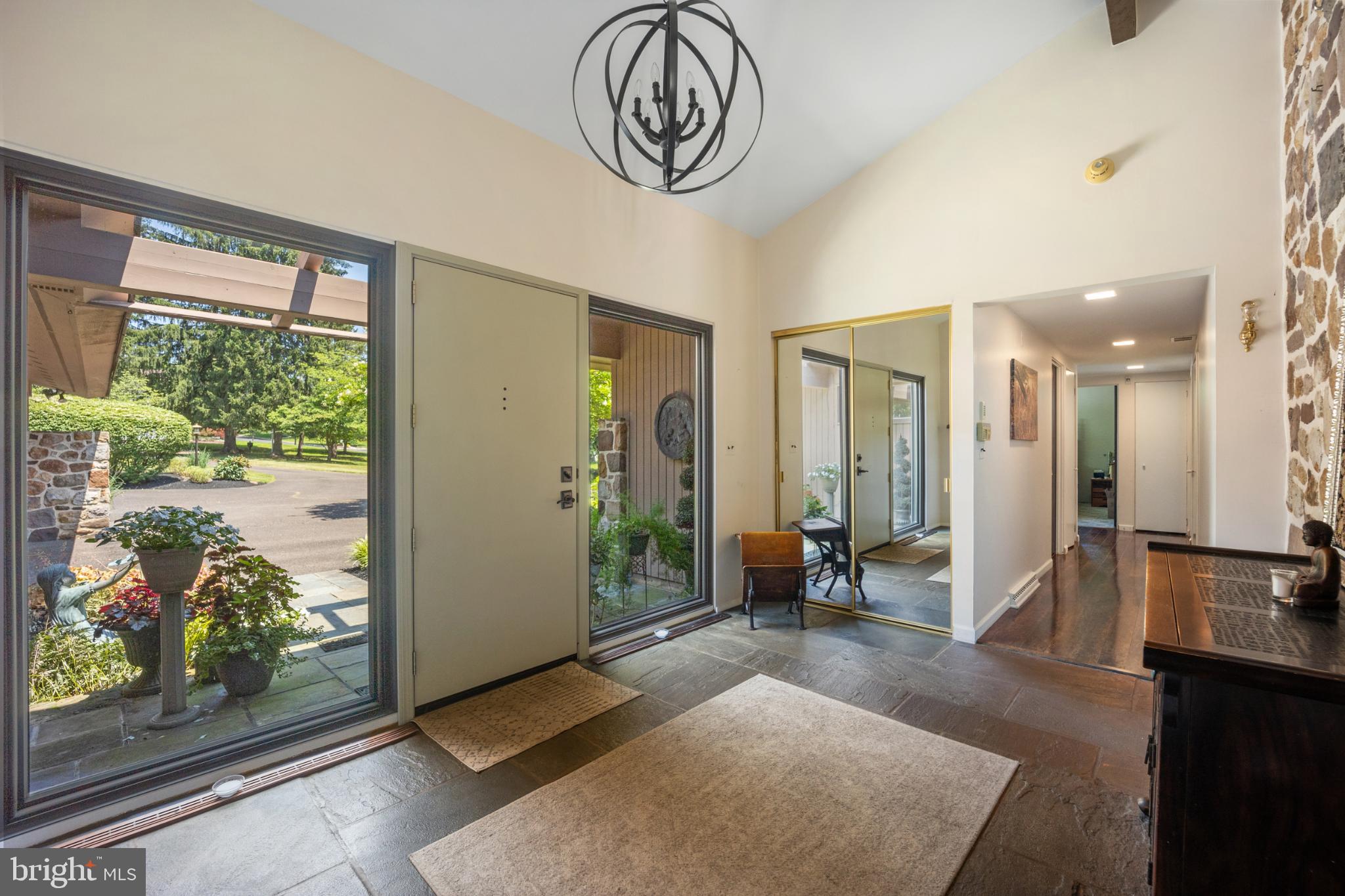 VALLEY HILL ESTATE - Residential