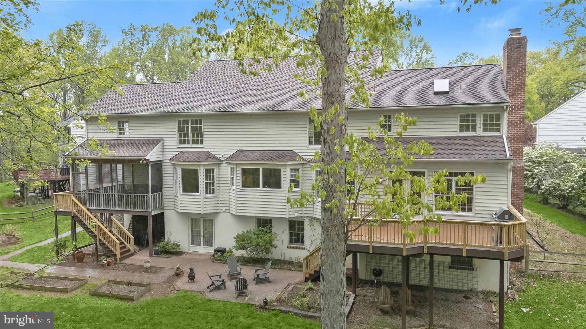 HUNTINGTON - Residential