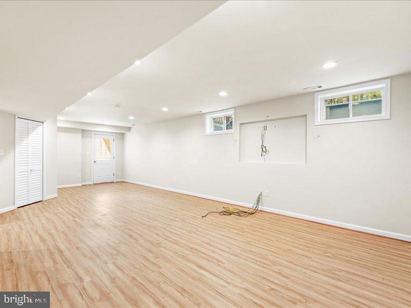 BELMONT AT CARMEL CHURCH - Residential