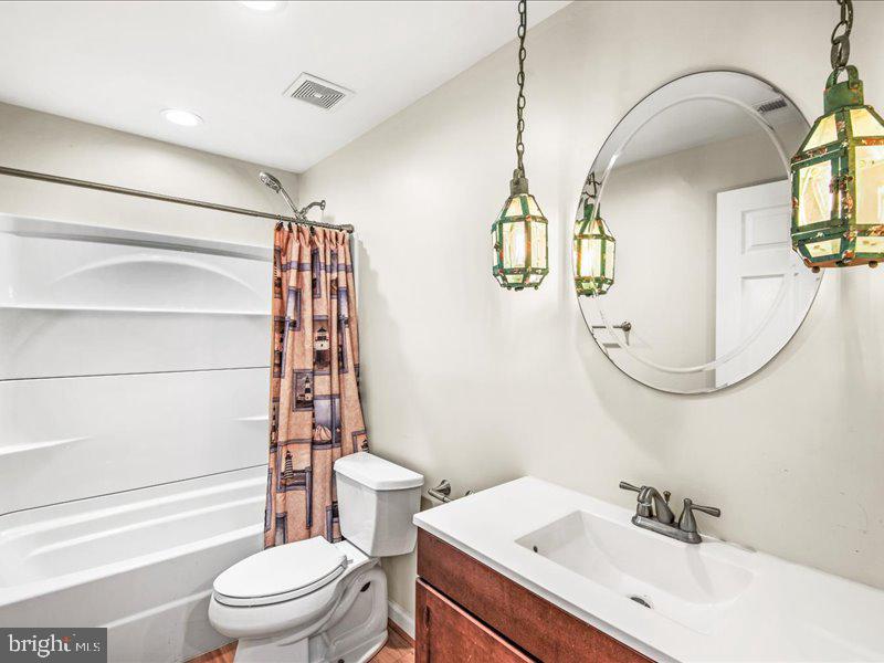 BELMONT AT CARMEL CHURCH - Residential