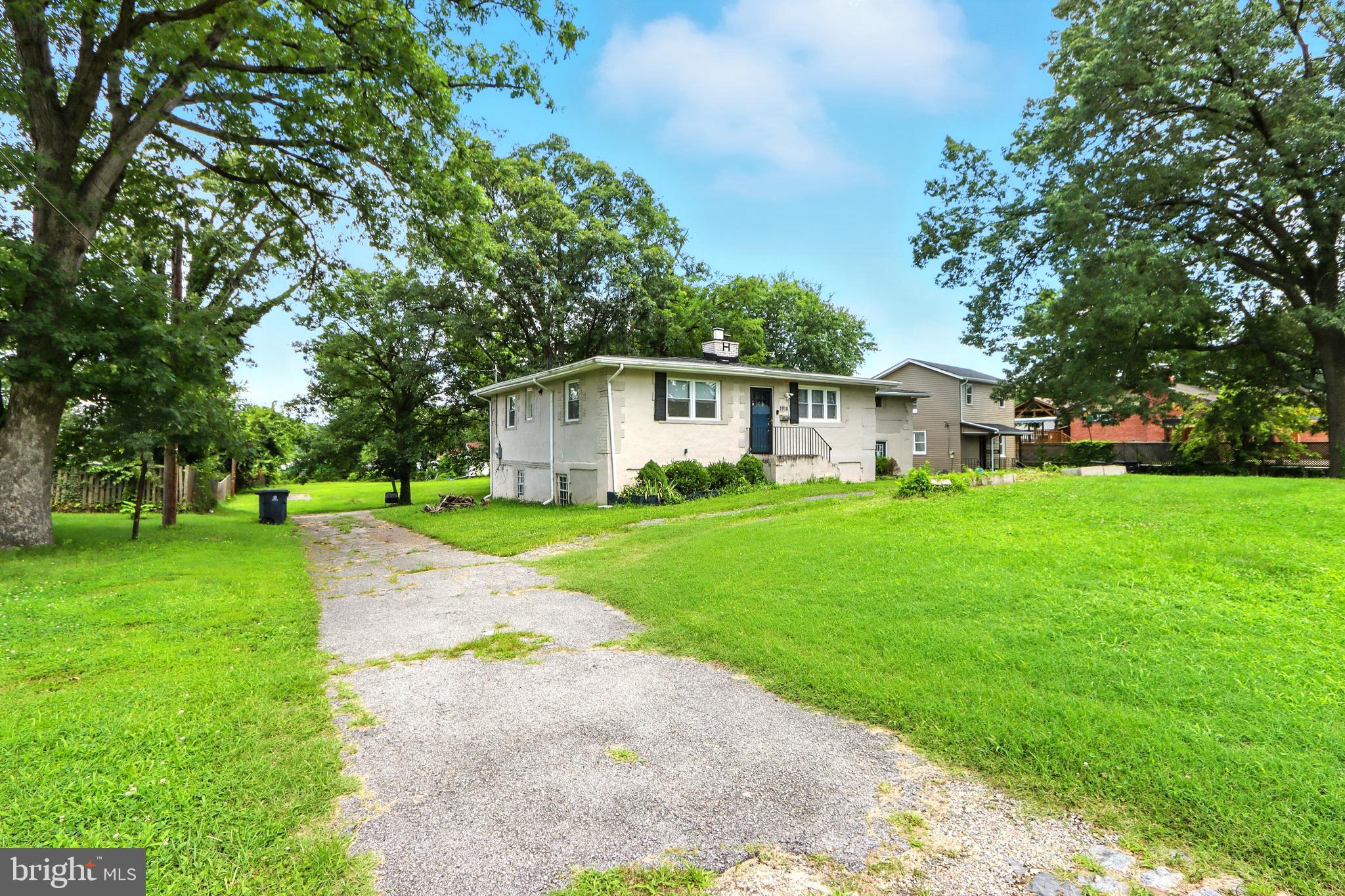 1918 CAMPBELL DRIVE