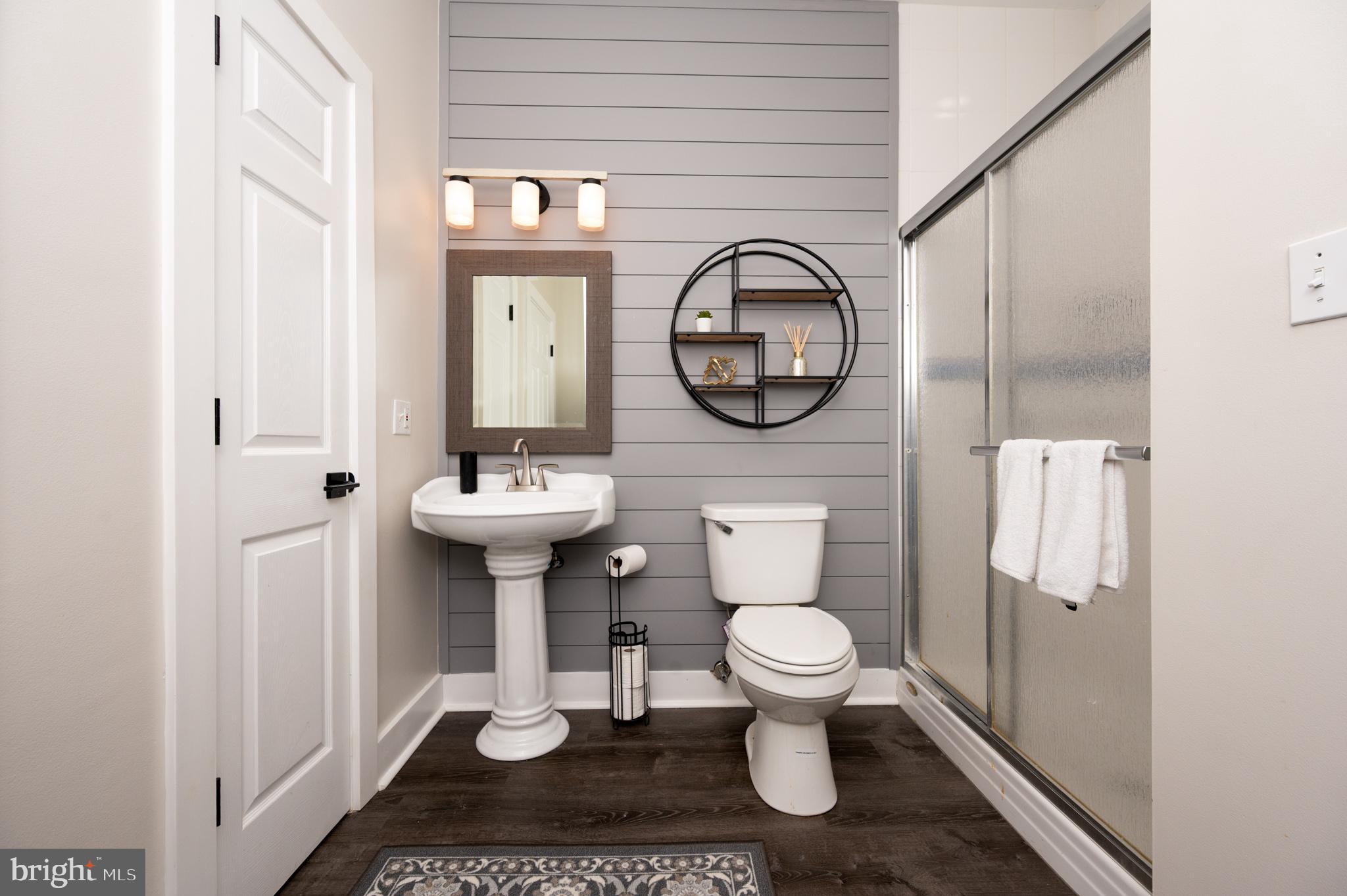 SHIPLEYS CHOICE - Residential
