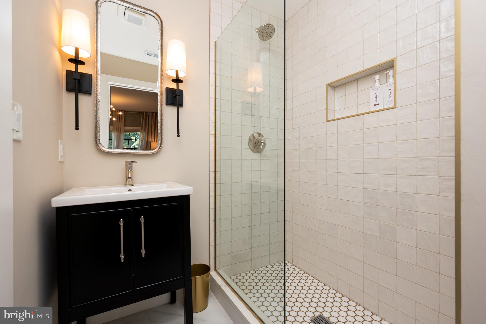 SHIPLEYS CHOICE - Residential