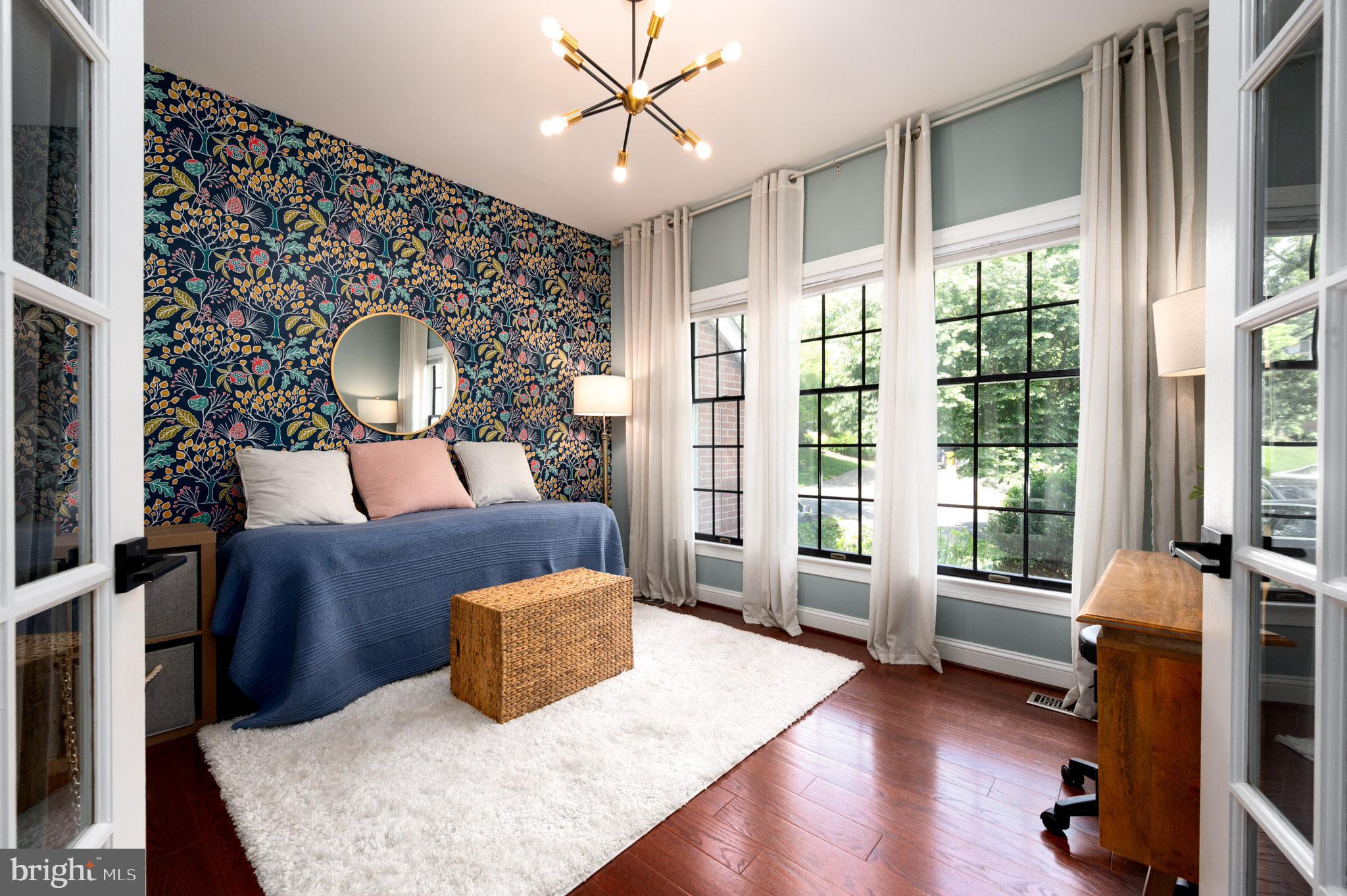 SHIPLEYS CHOICE - Residential