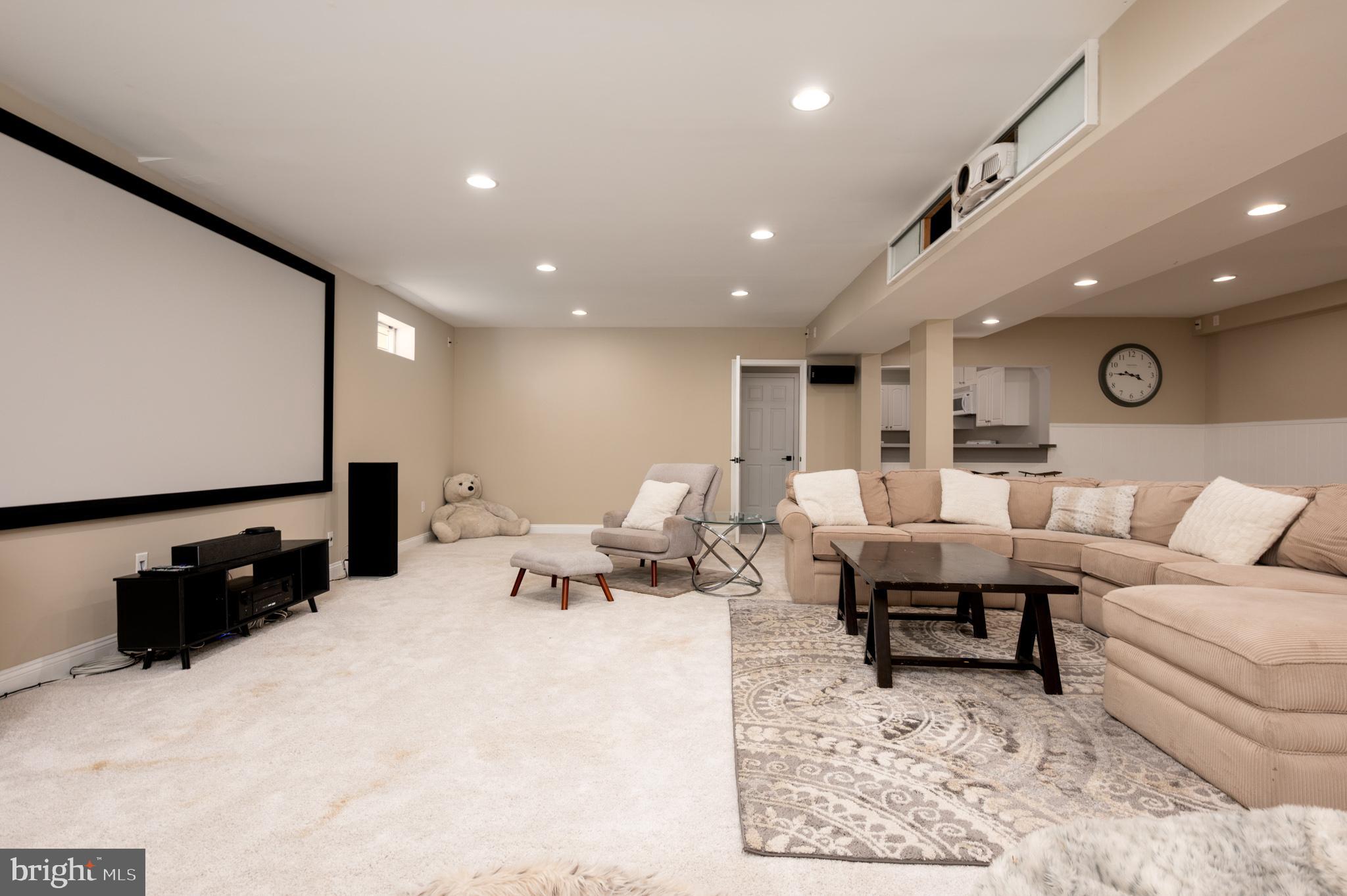 SHIPLEYS CHOICE - Residential
