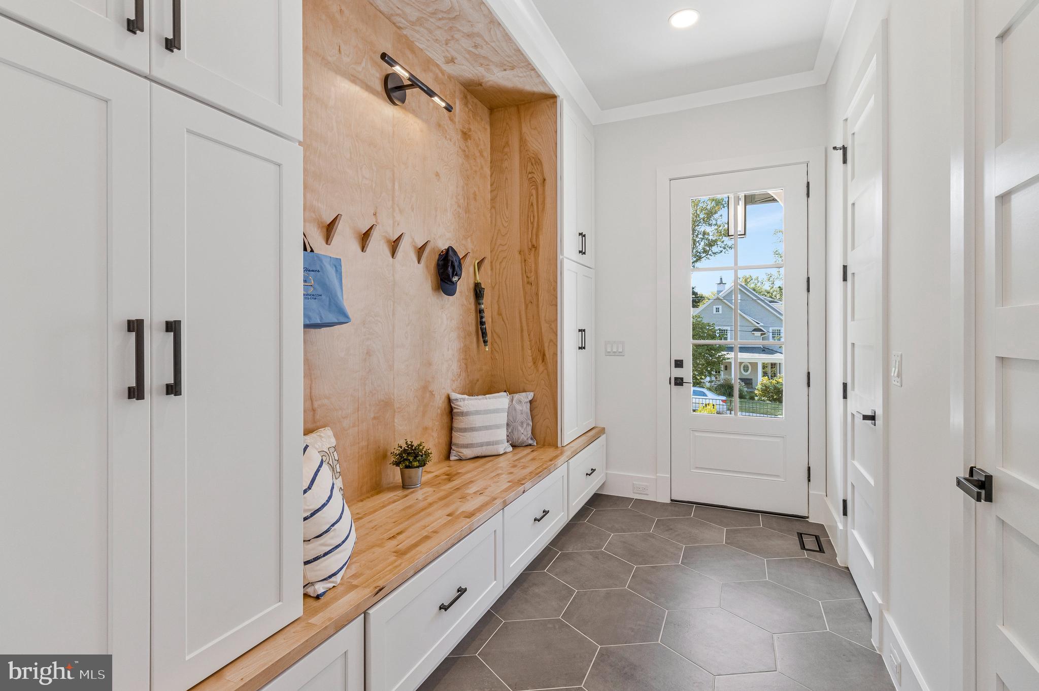 COHASSET - Residential