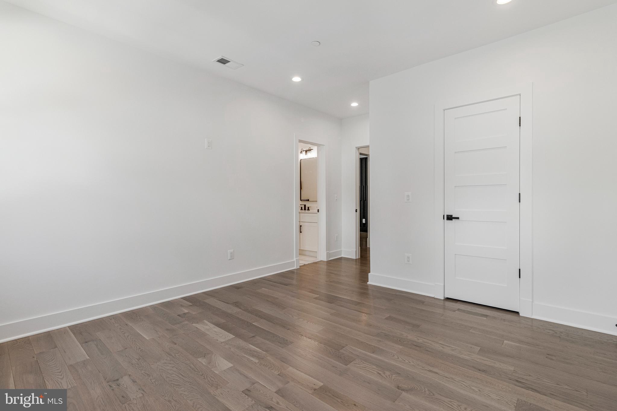 COHASSET - Residential