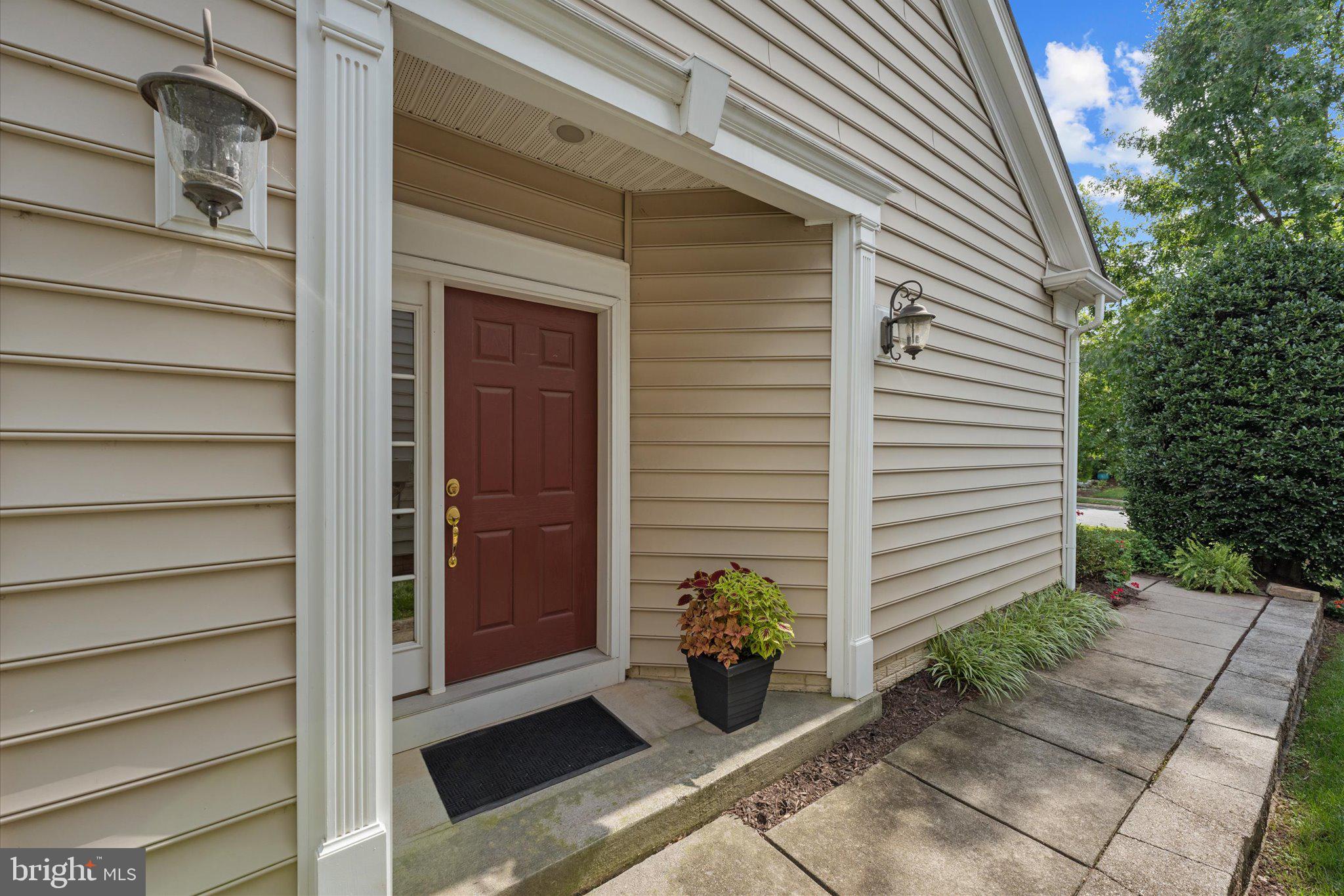 20724 ROCK HARBOR CIRCLE
