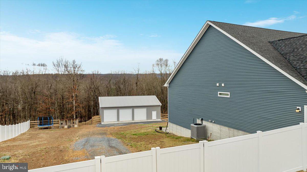 CHESTNUT HILL ESTATES - Residential