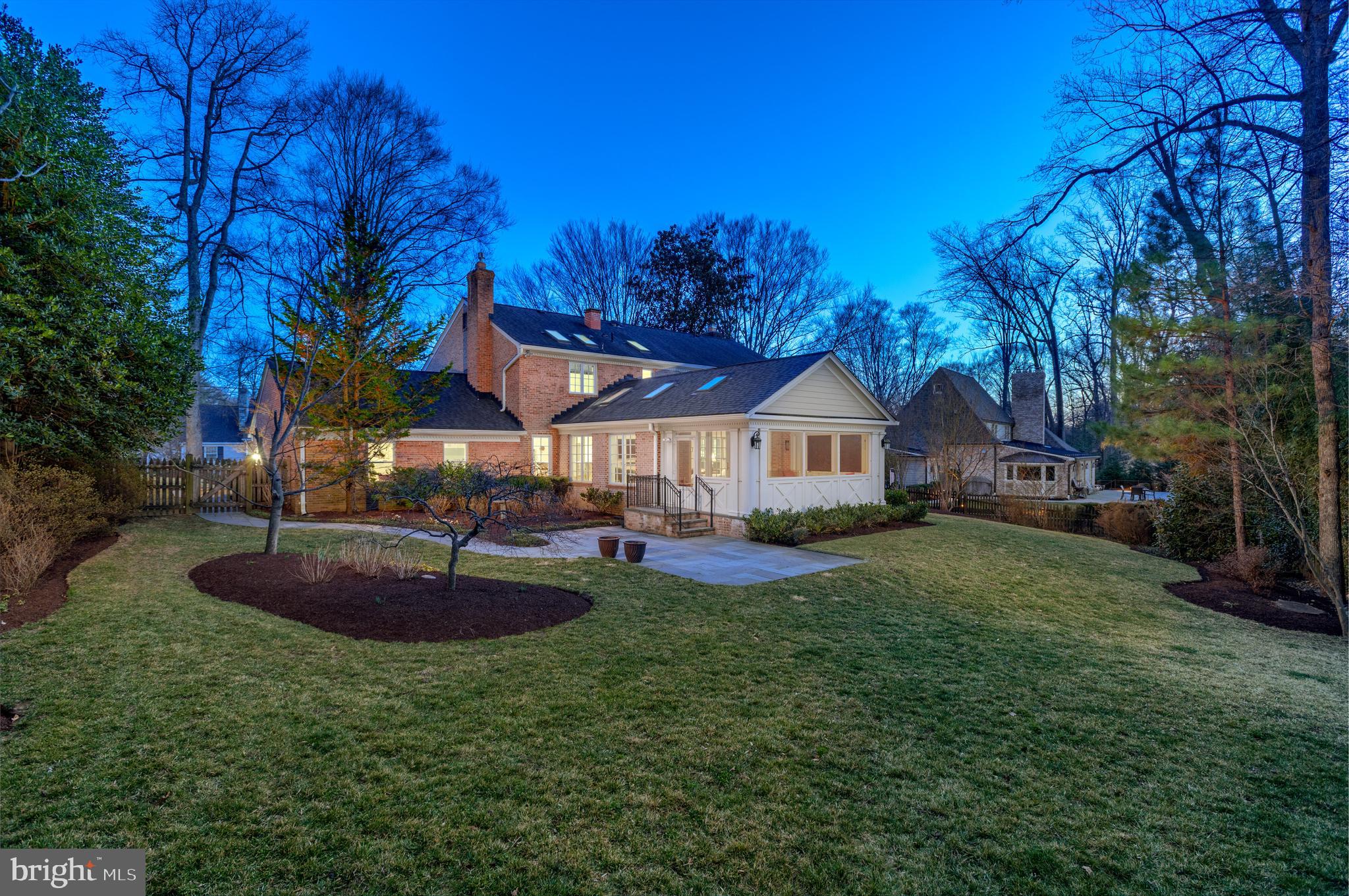 7105 DARBY ROAD