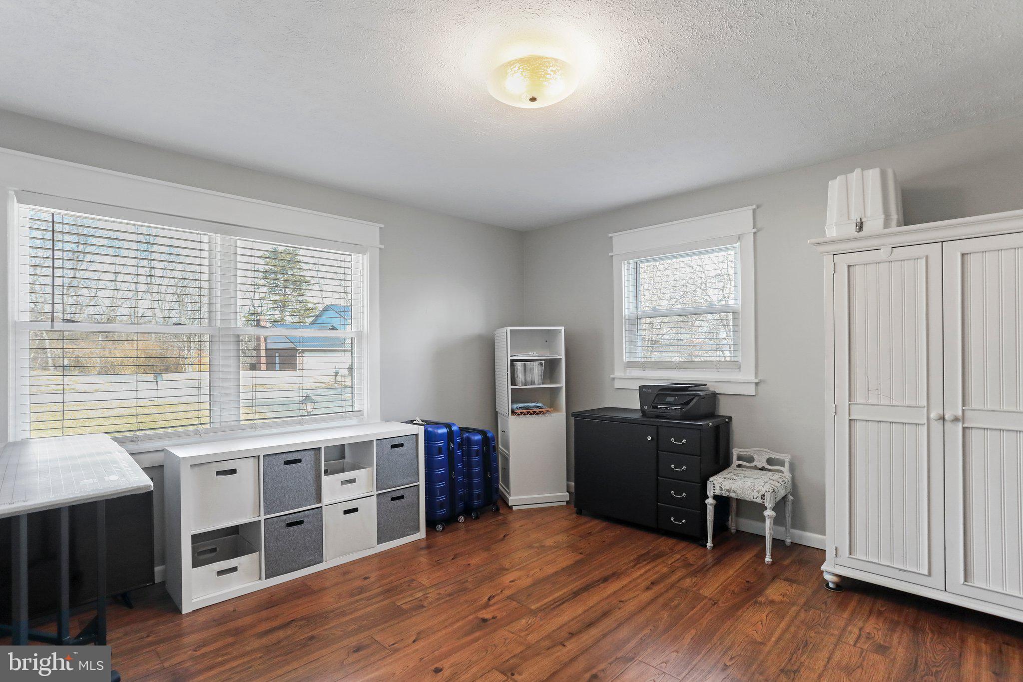 BEL AIR - Residential