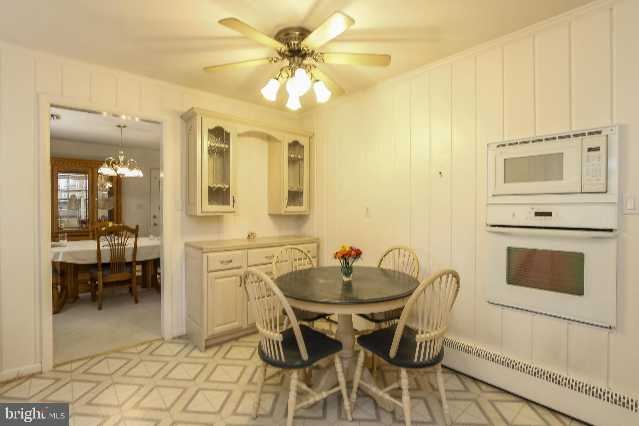 WOODLAWN MANOR - Residential