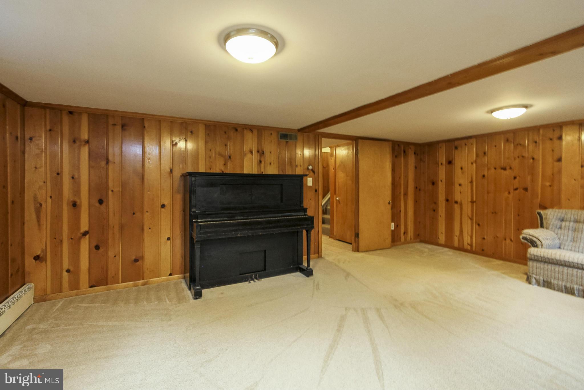 WOODLAWN MANOR - Residential