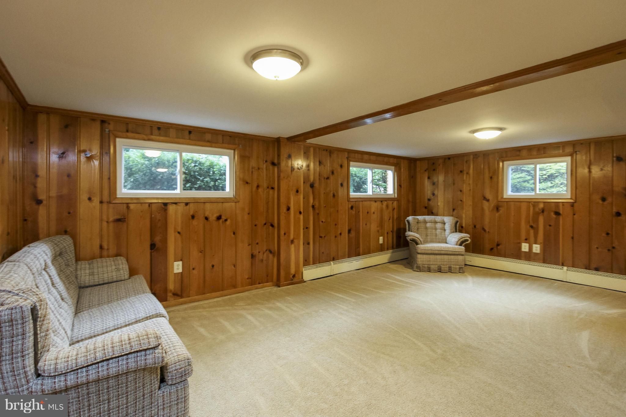 WOODLAWN MANOR - Residential