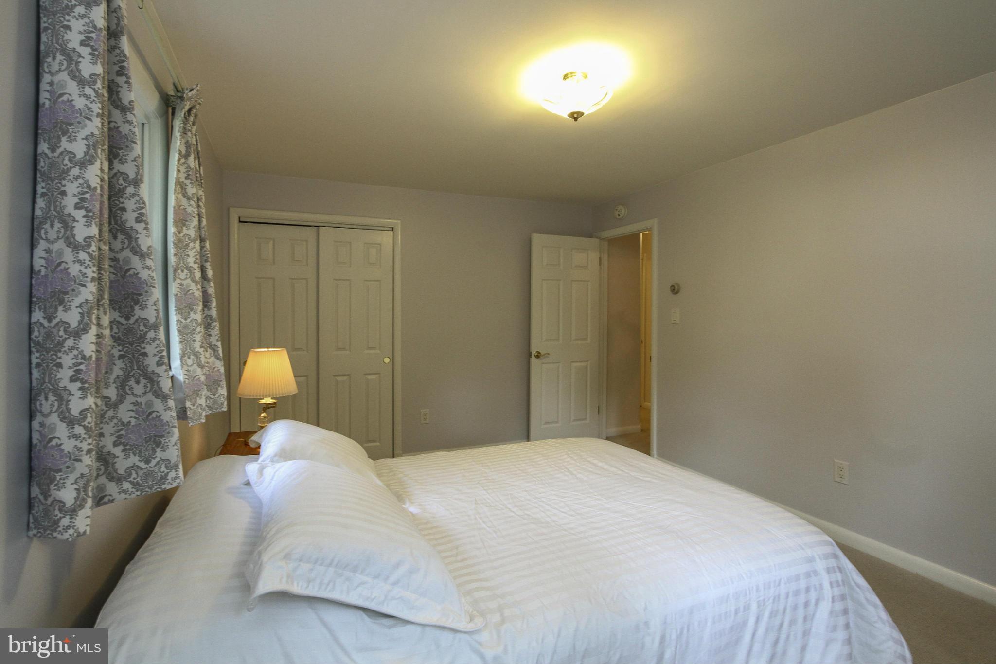 WOODLAWN MANOR - Residential