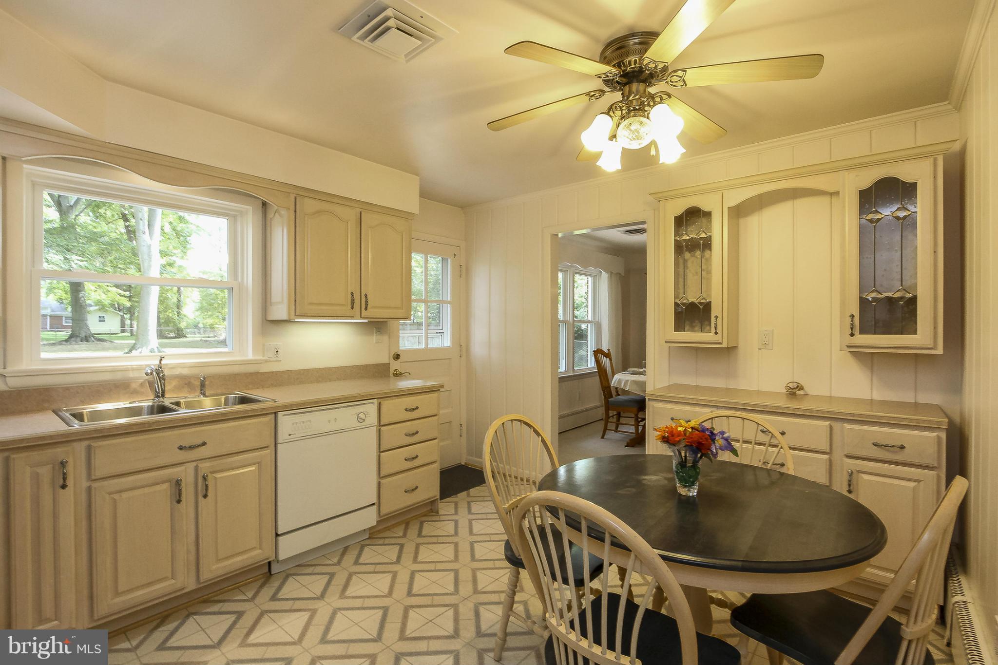 WOODLAWN MANOR - Residential