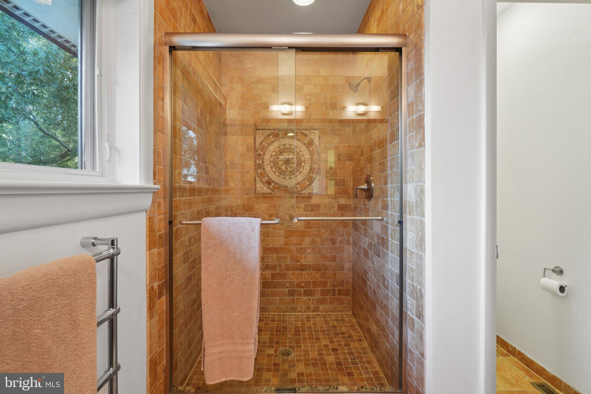 DOVER BALMORAL RIVERWOOD - Residential