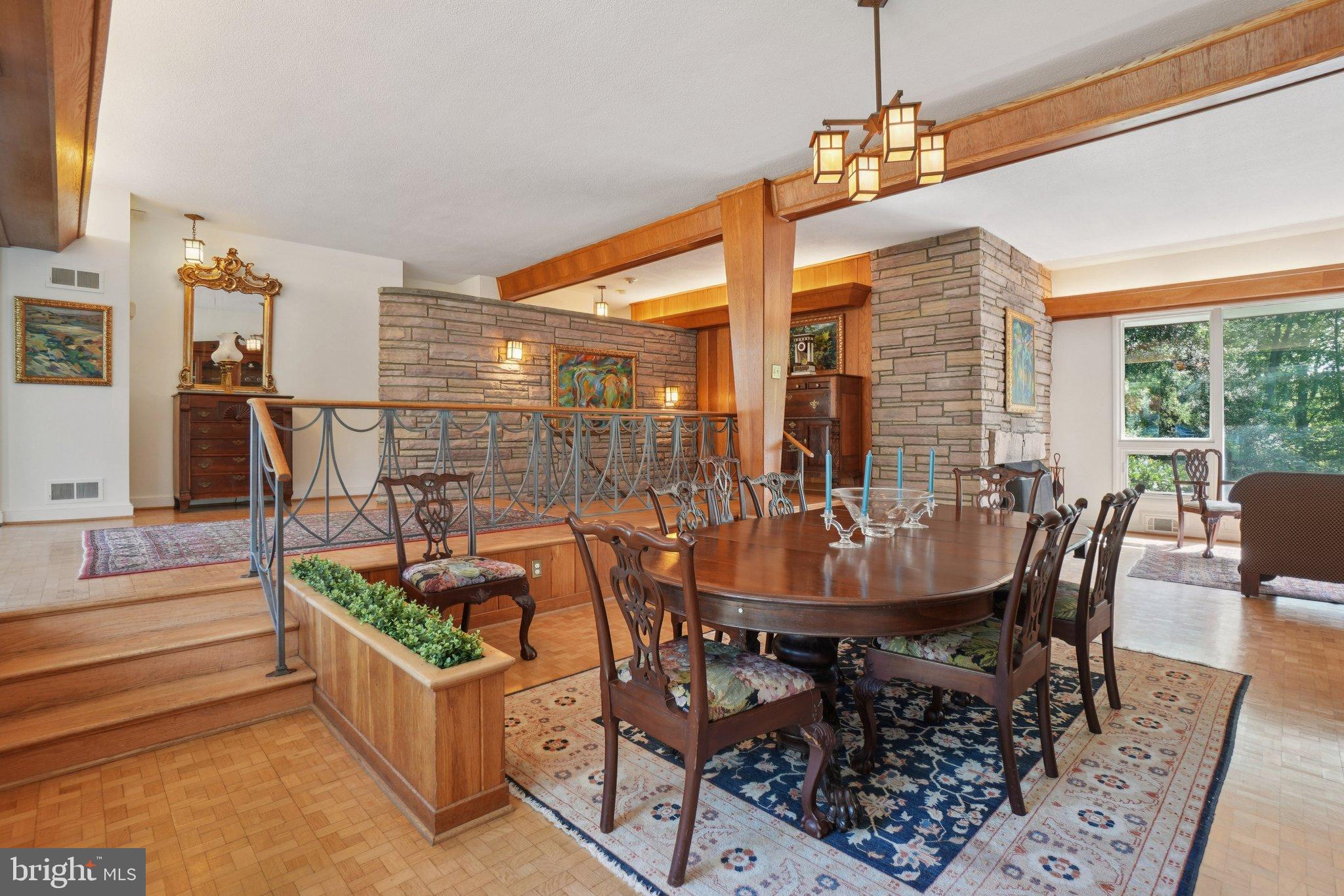 DOVER BALMORAL RIVERWOOD - Residential