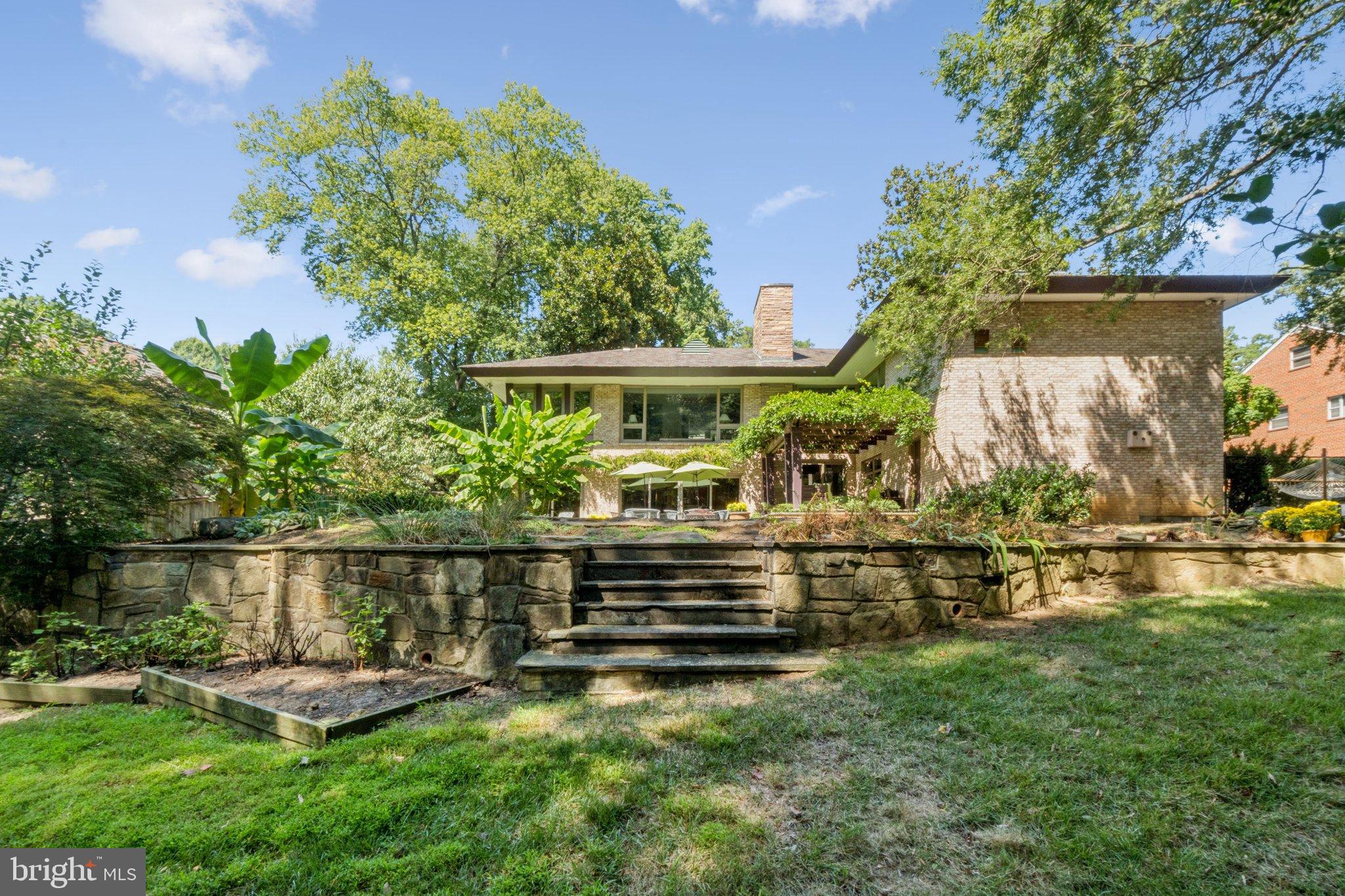 DOVER BALMORAL RIVERWOOD - Residential