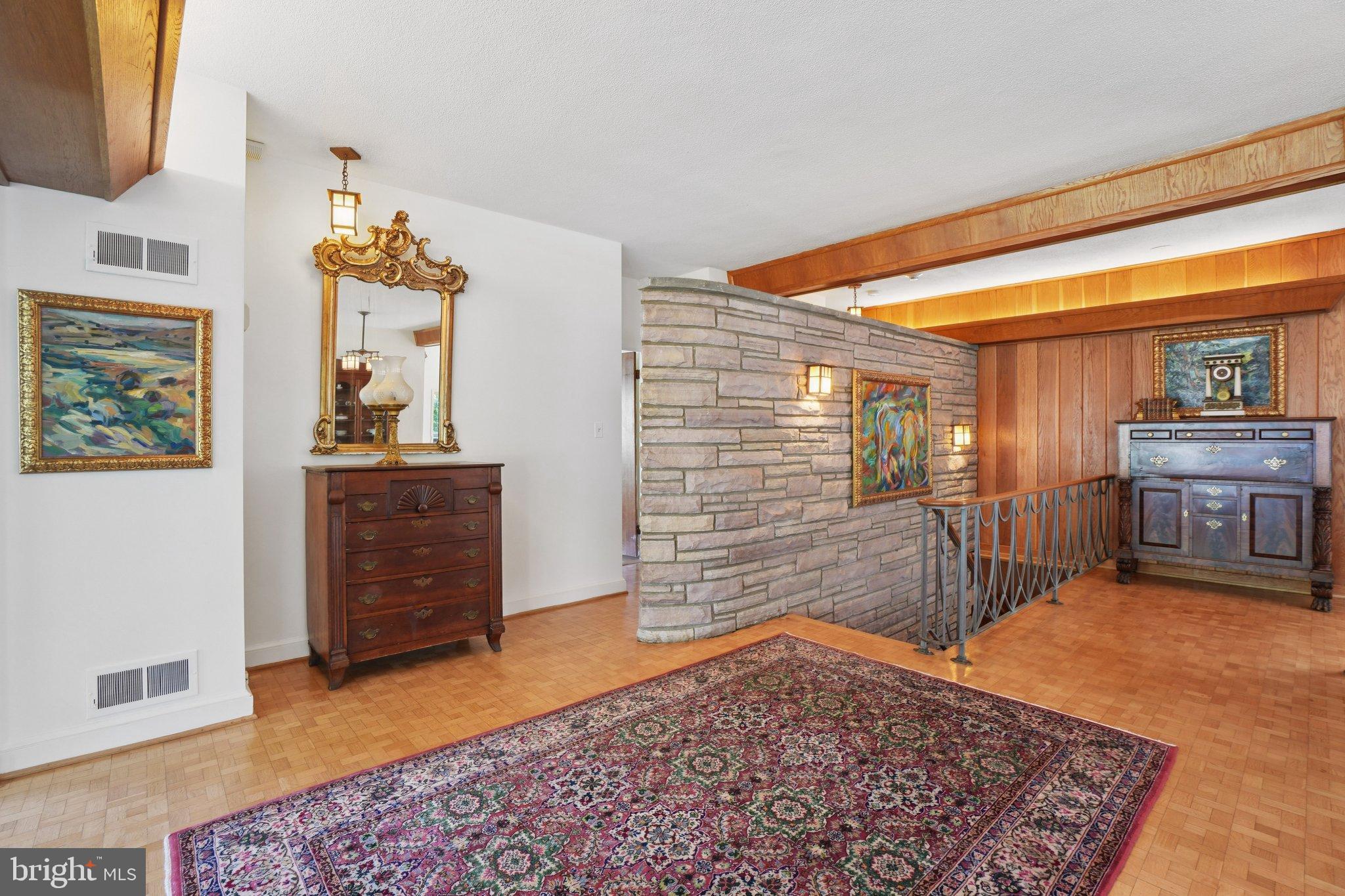 DOVER BALMORAL RIVERWOOD - Residential