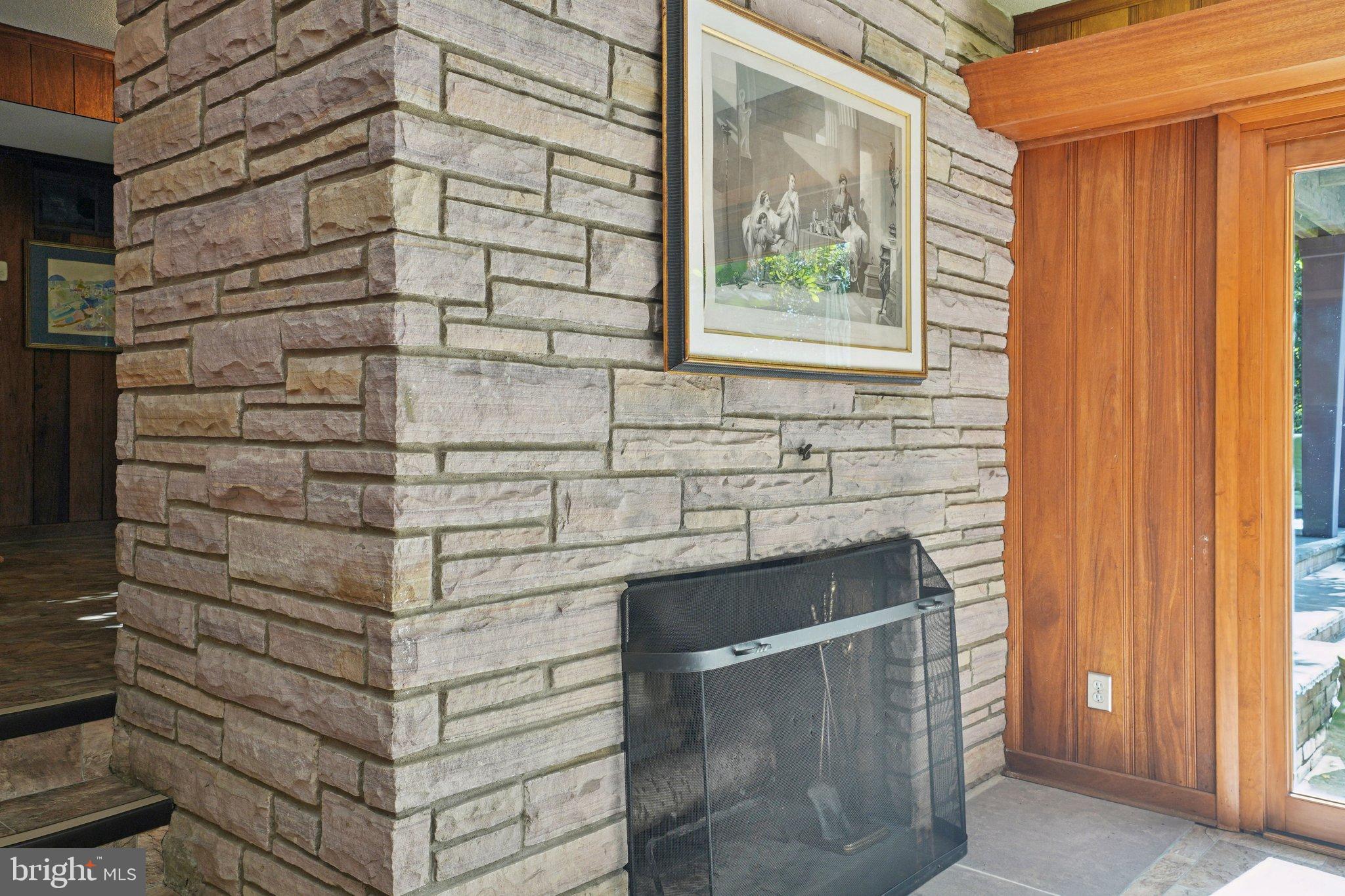 DOVER BALMORAL RIVERWOOD - Residential