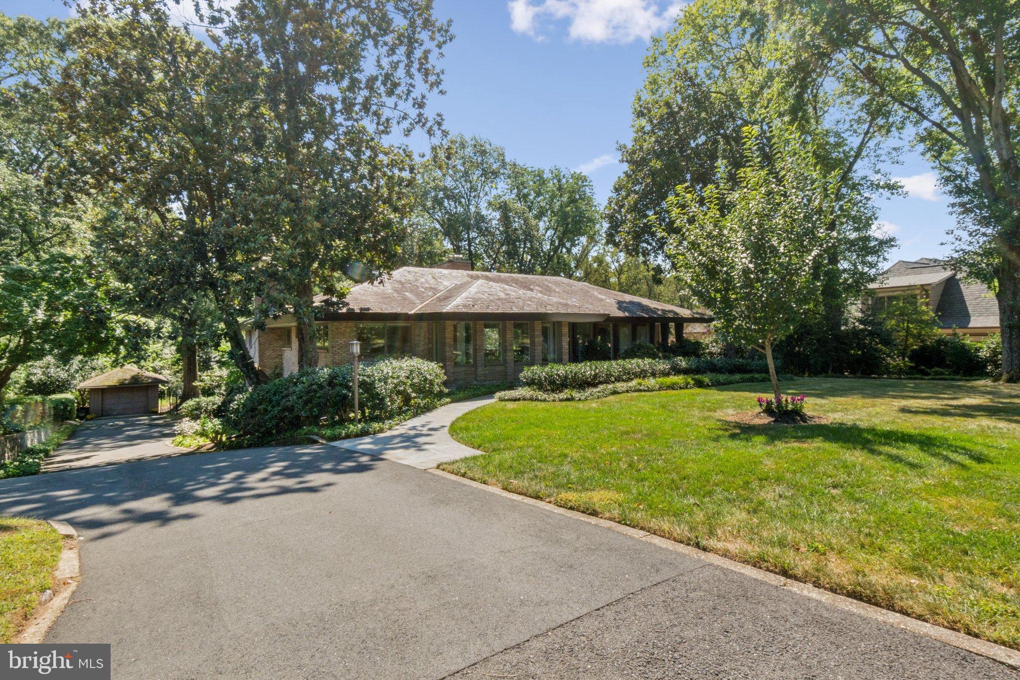 DOVER BALMORAL RIVERWOOD - Residential