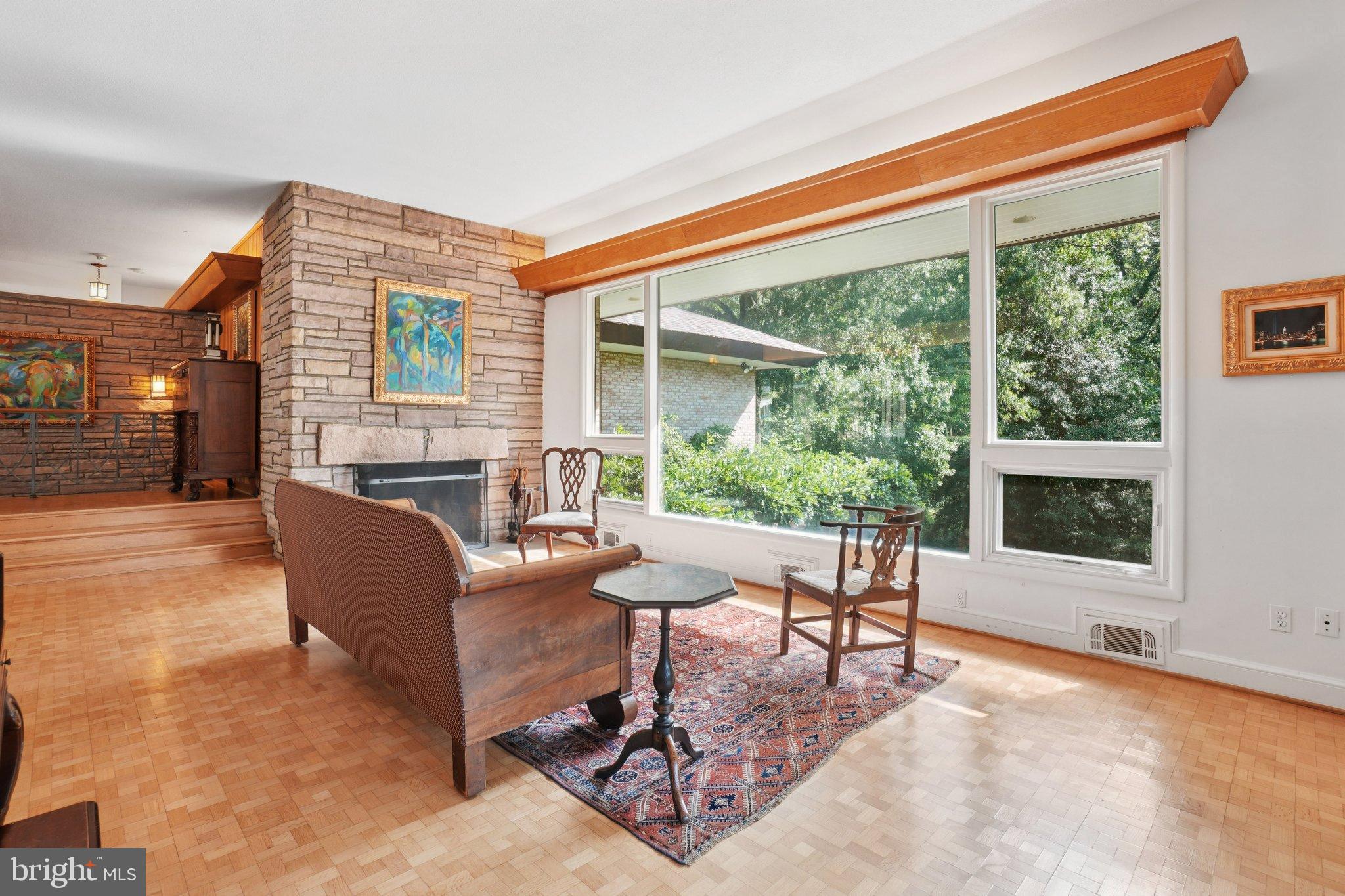 DOVER BALMORAL RIVERWOOD - Residential