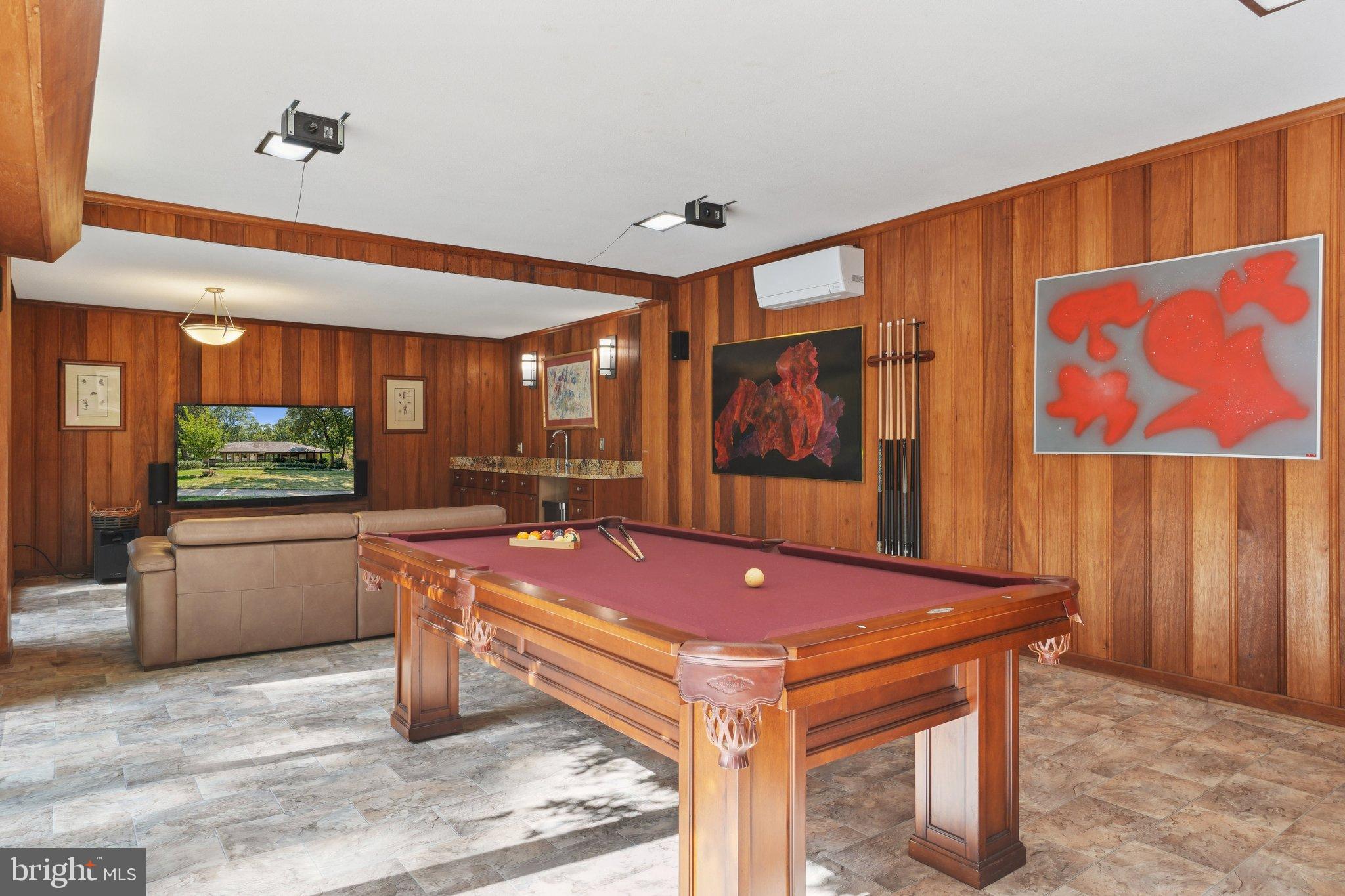 DOVER BALMORAL RIVERWOOD - Residential