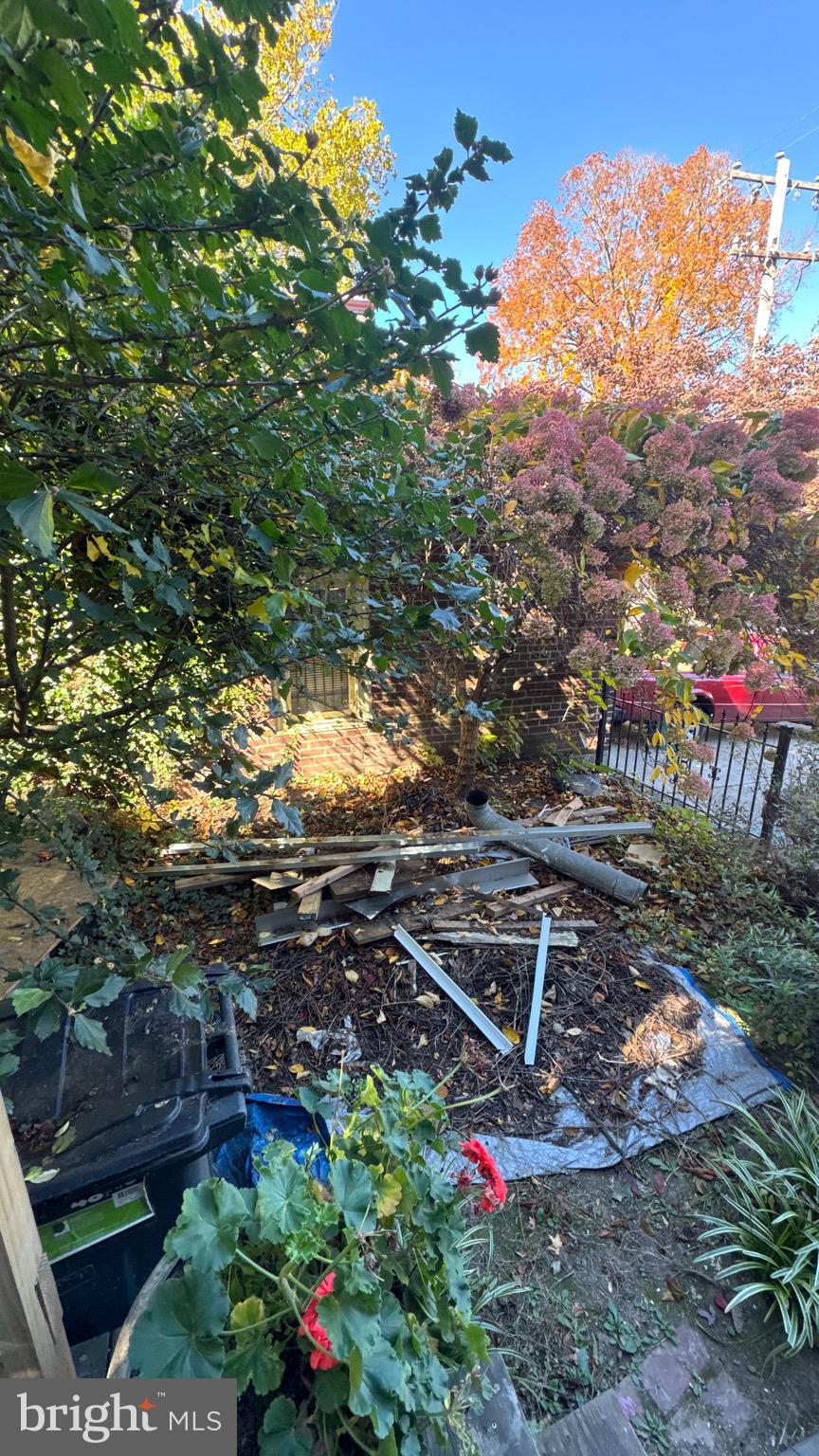 GERMANTOWN - Residential