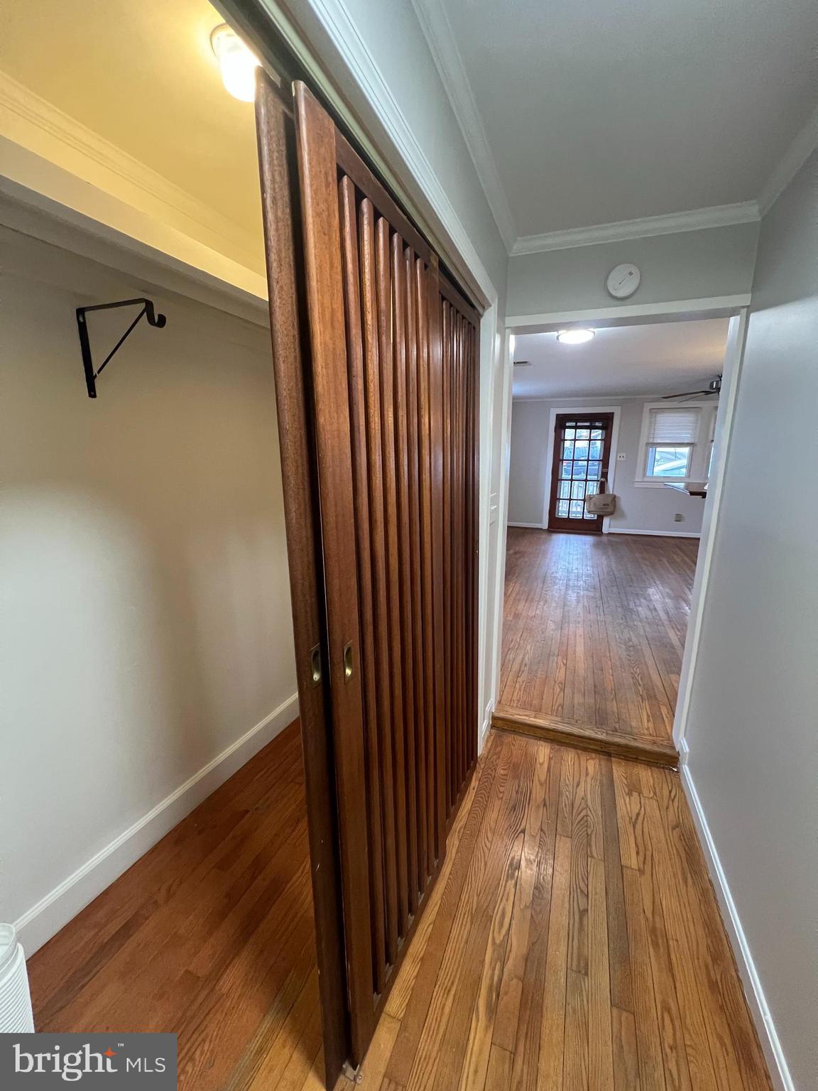 IDLEWILDE ACRES - Residential Lease