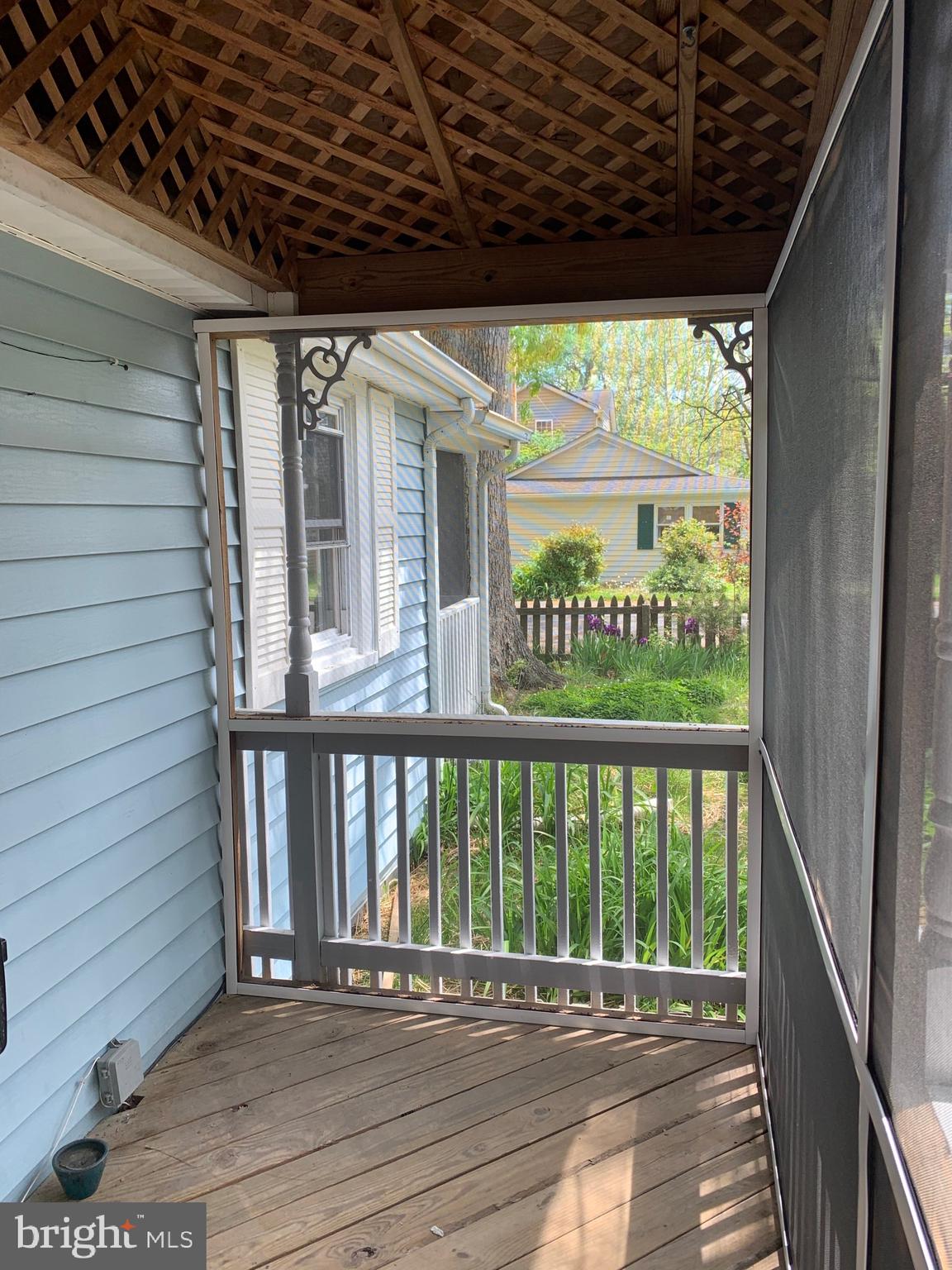 IDLEWILDE ACRES - Residential Lease