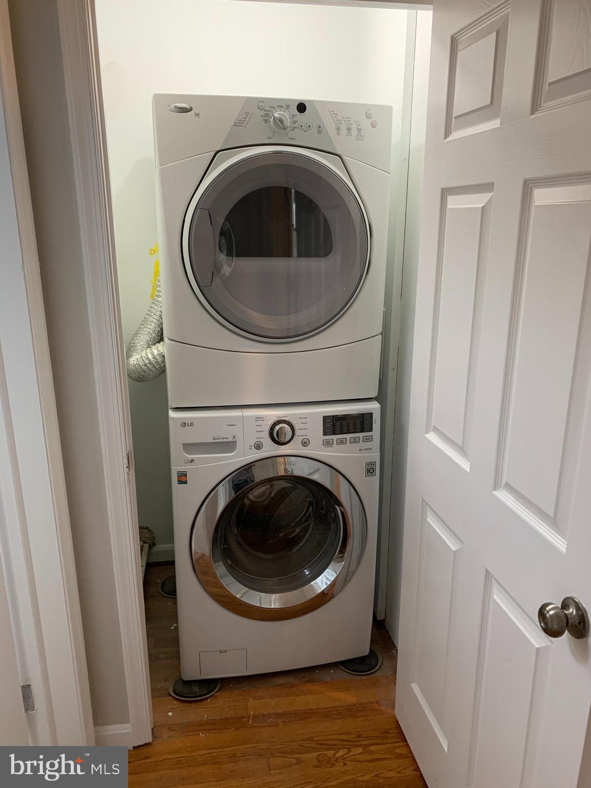 IDLEWILDE ACRES - Residential Lease